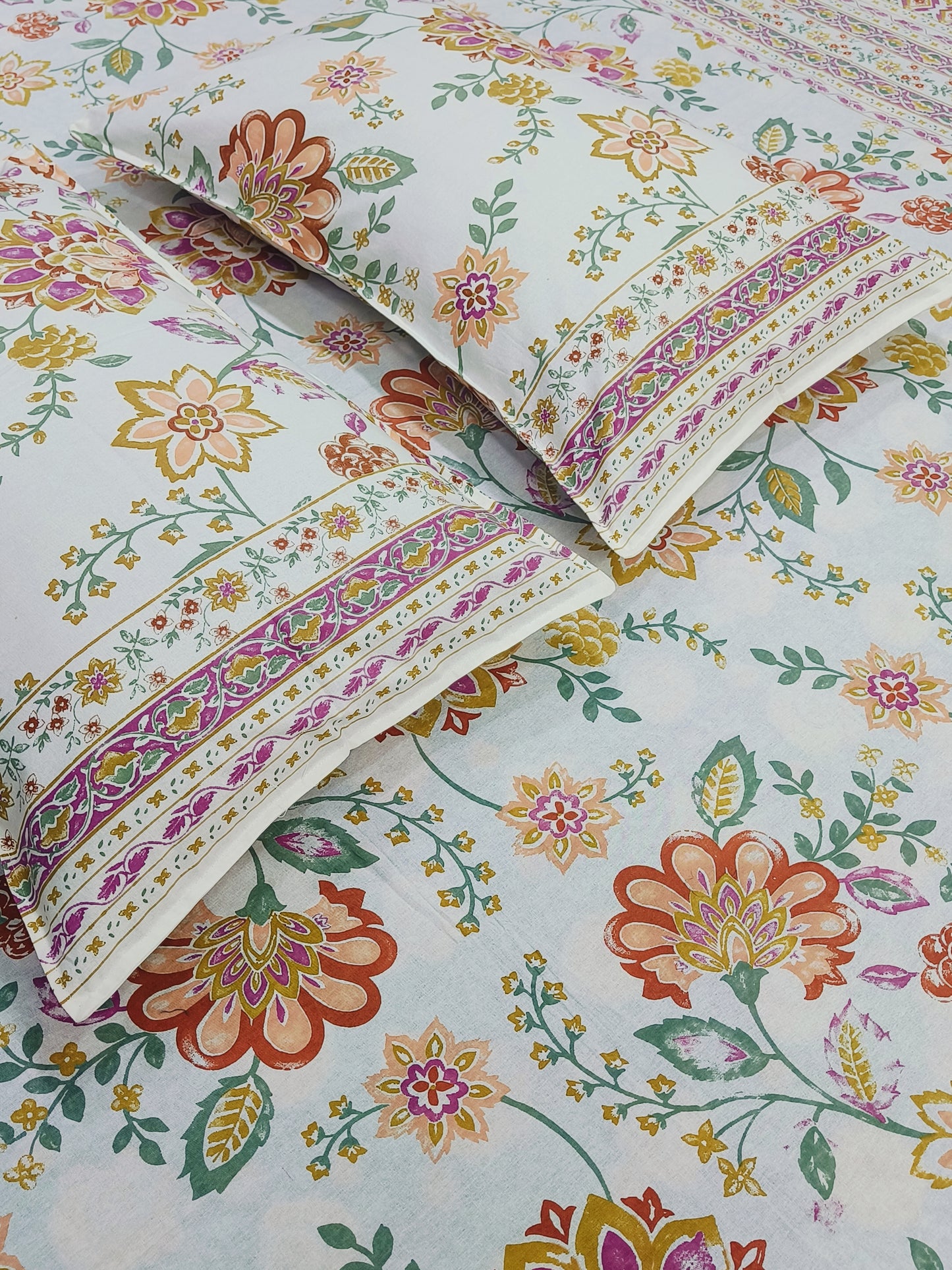 FRESH ARRIVALS Gulbahaar King Size Bedsheets(Dispatch Time 24 Hours)