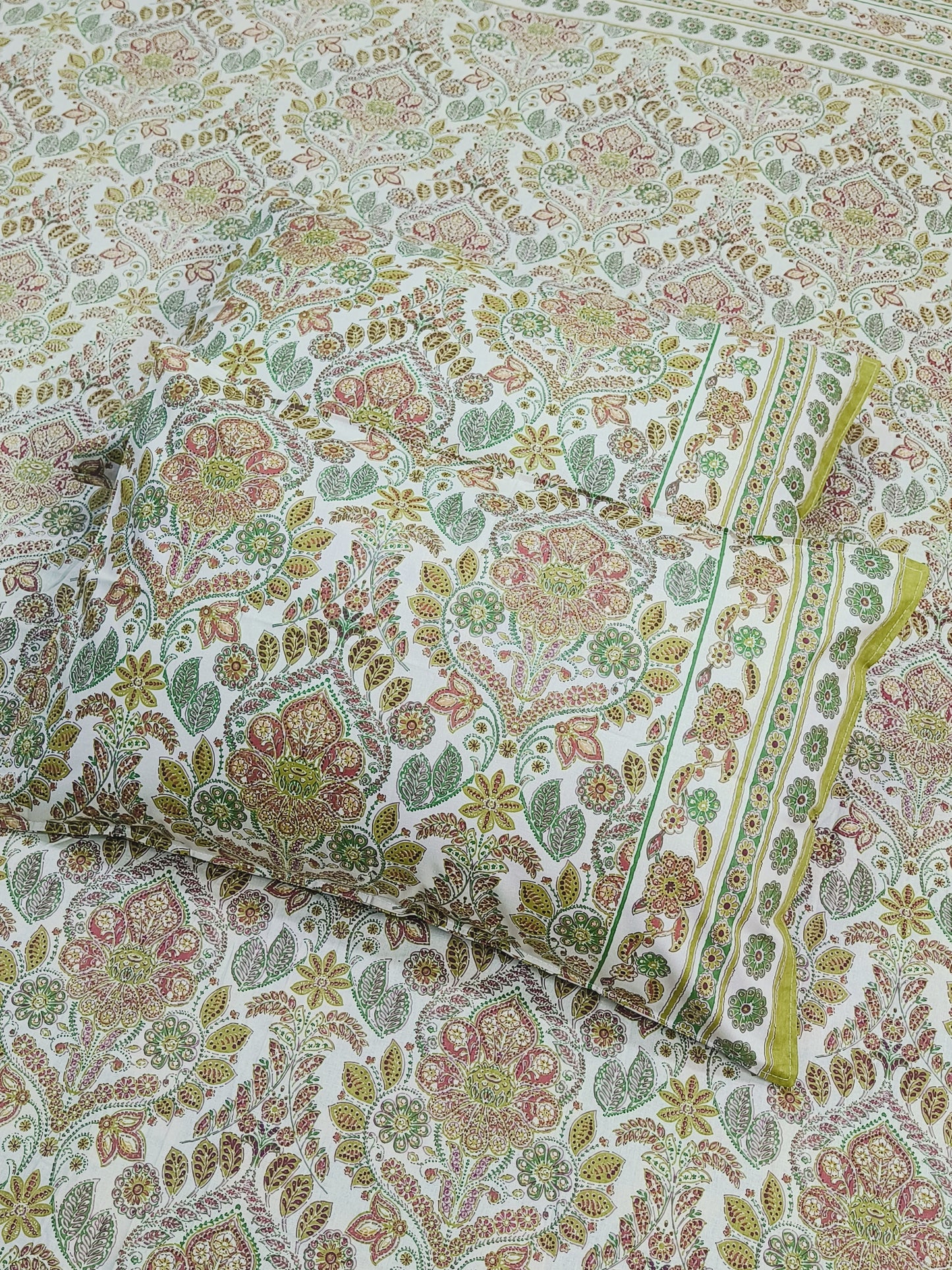 Gulbahaar King Size Bedsheets