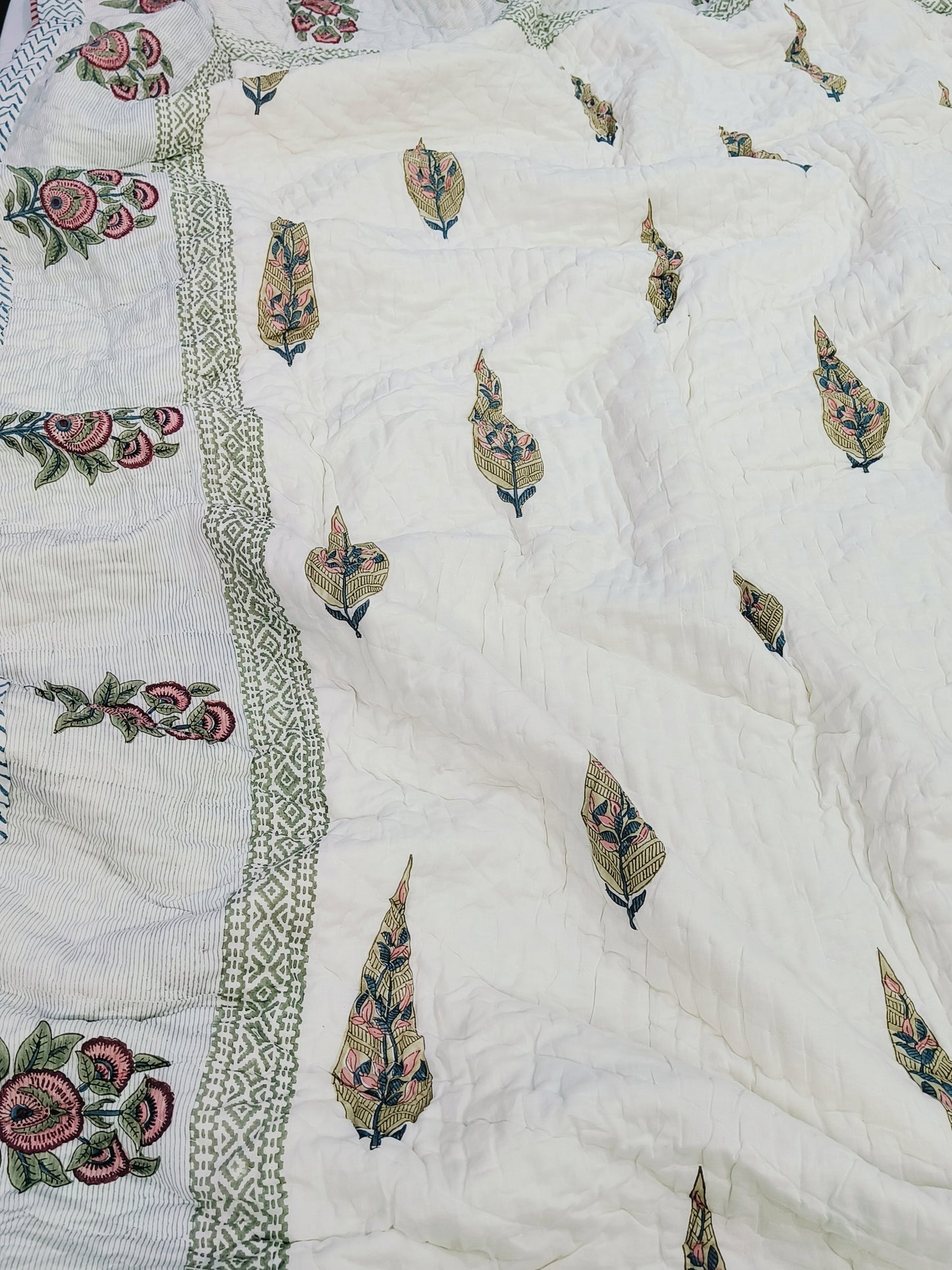 FRESH ARRIVAL Quilts (Double Bed)