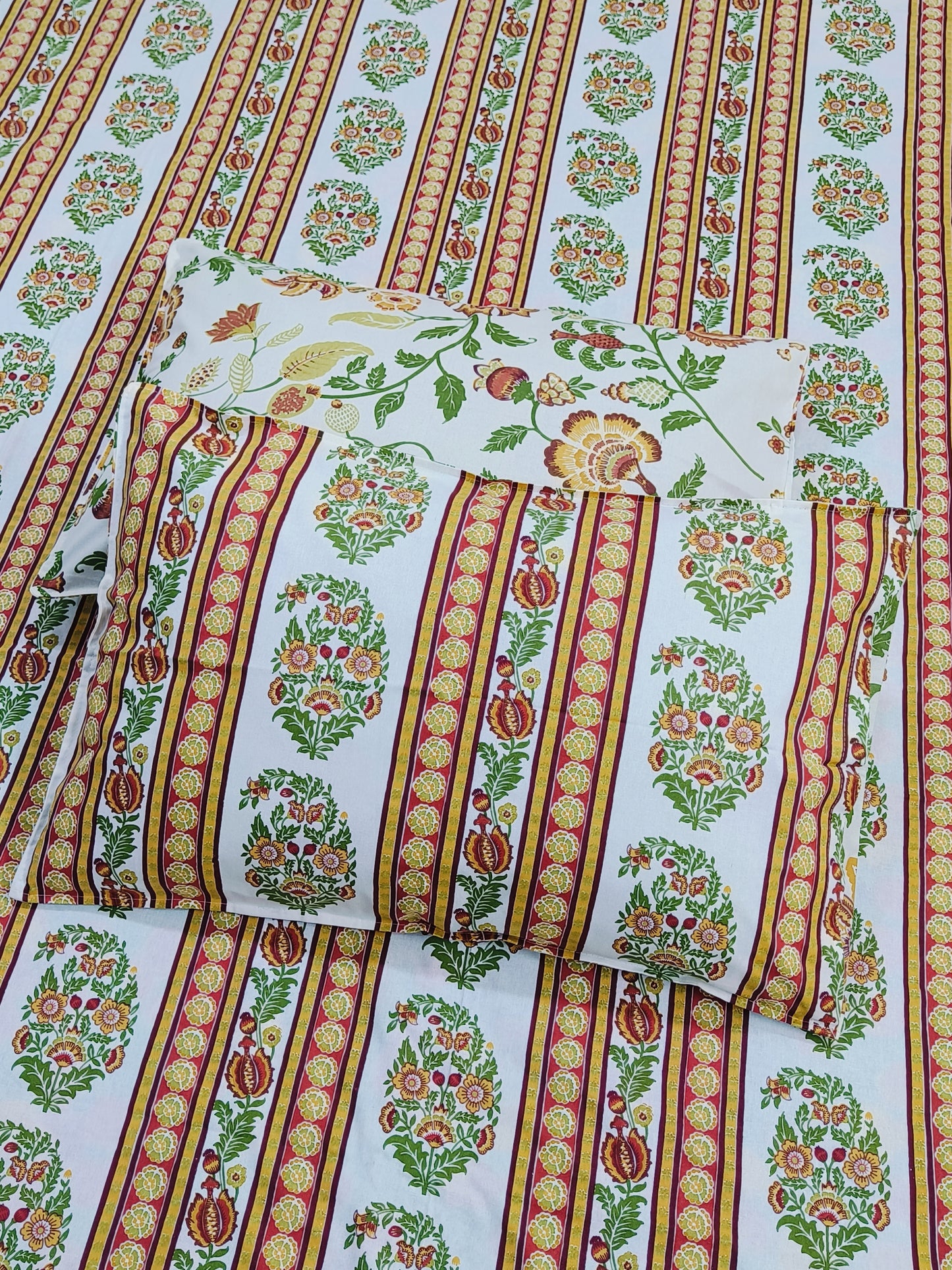 FRESH ARRIVAL! Floral Sadabahaar Bedsheets(Dispatch Time 24 Hours)