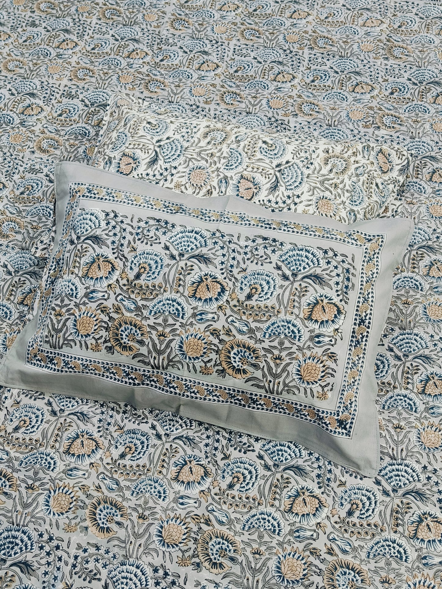 QUEEN Fitted Sheet