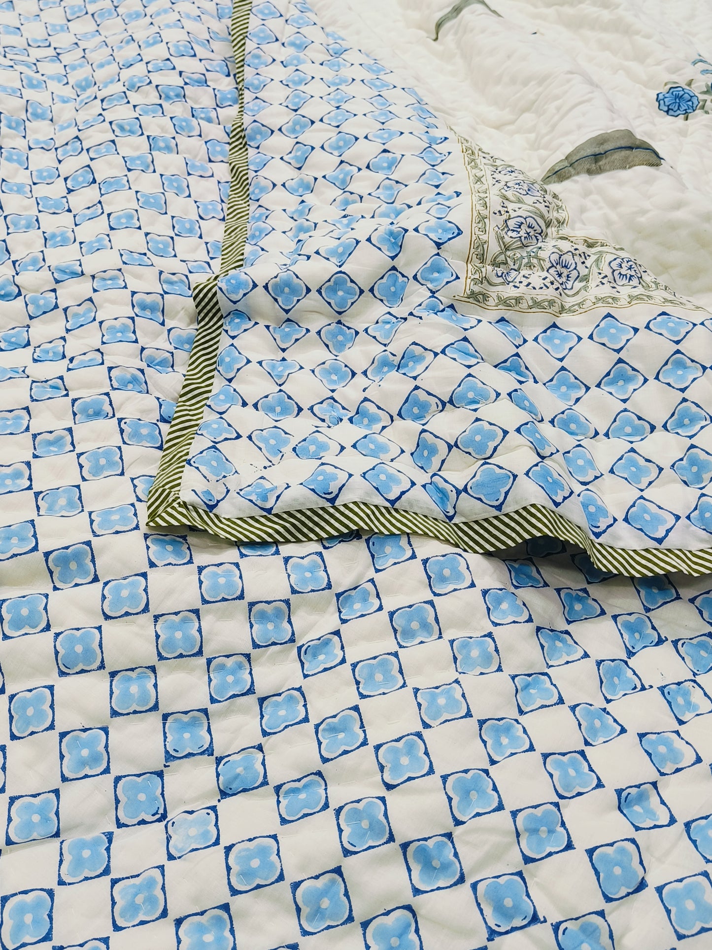 FRESH ARRIVAL Quilts (Double Bed)