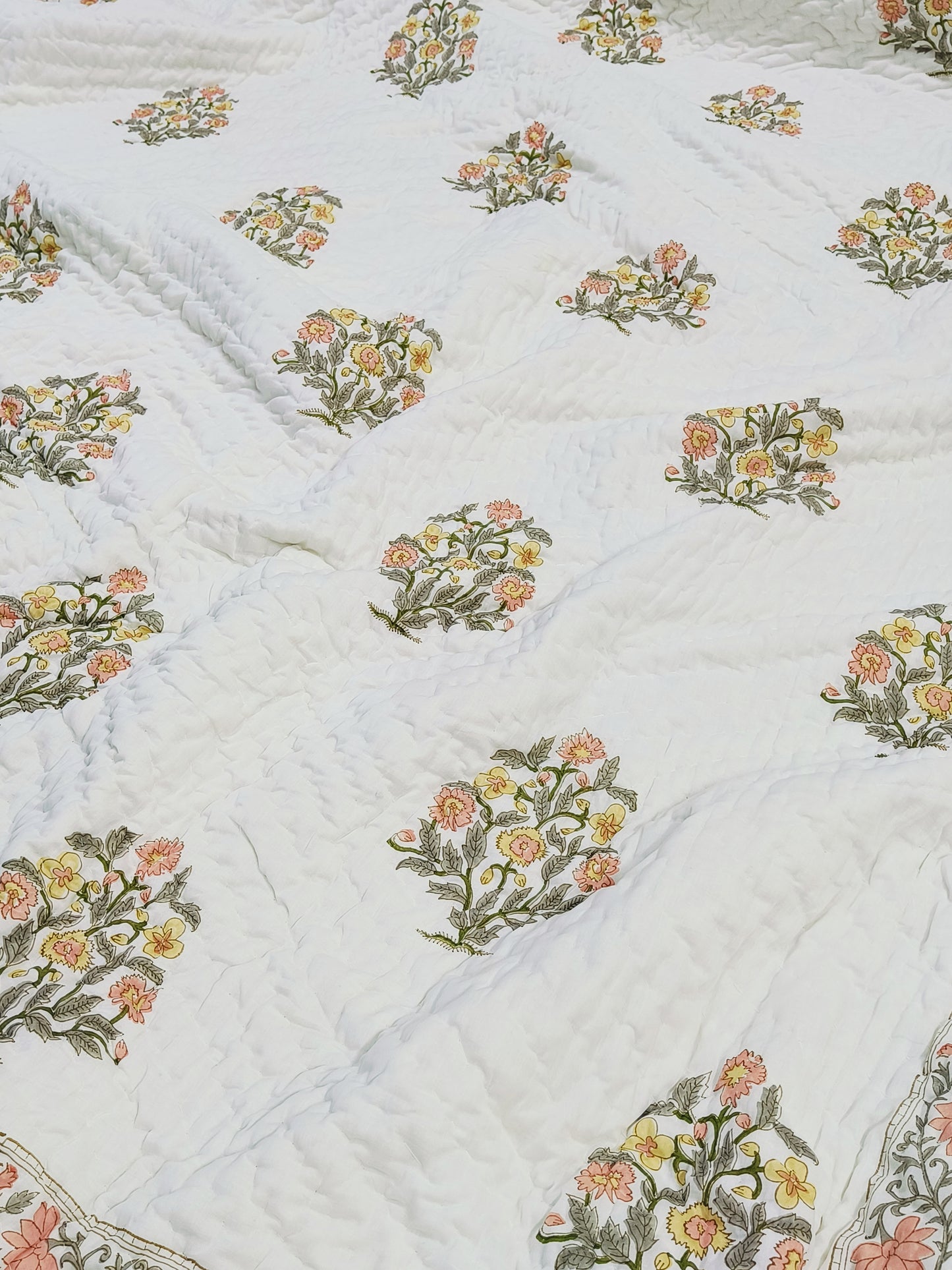 FRESH ARRIVAL Quilts (Double Bed)