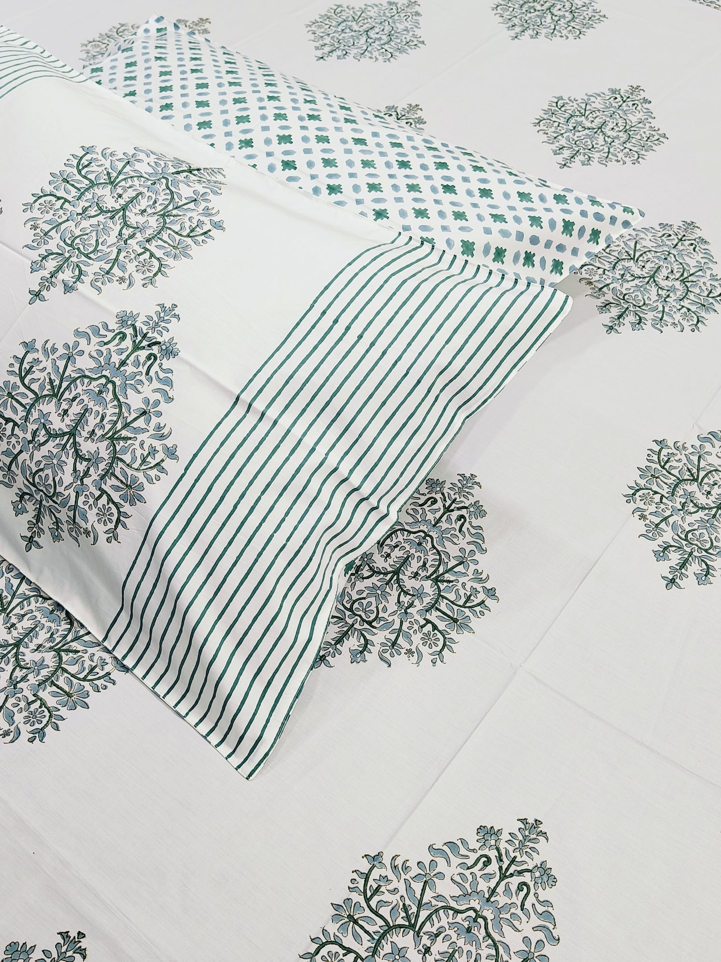 Handblock Printed Premium Bedsheets (Dispatch Time 24 Hours)