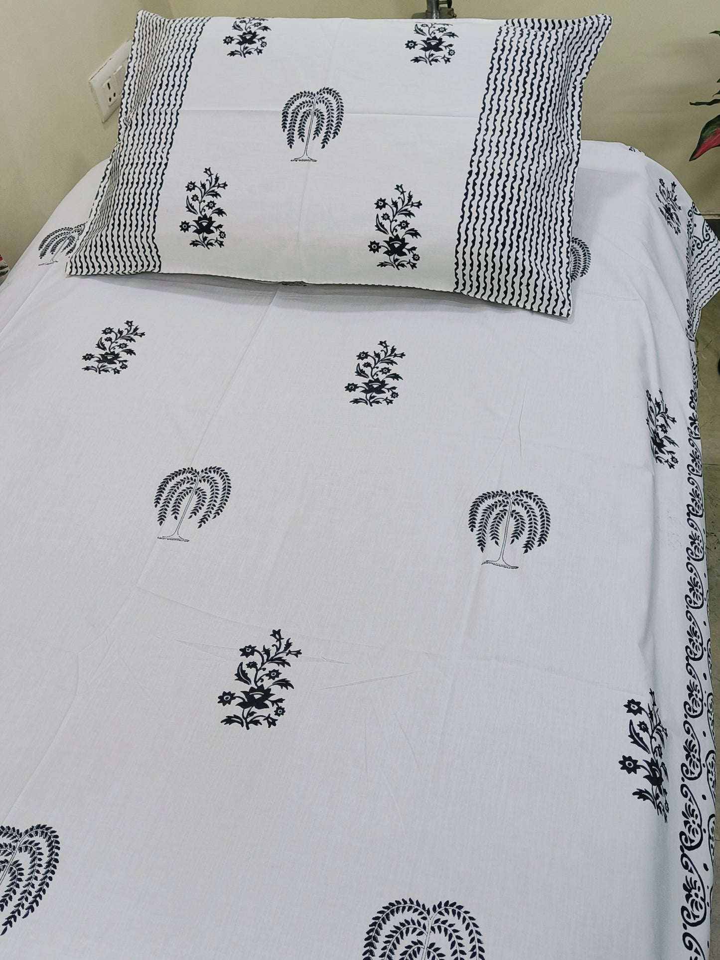 Twin Bedsheets/Single Bedsheets