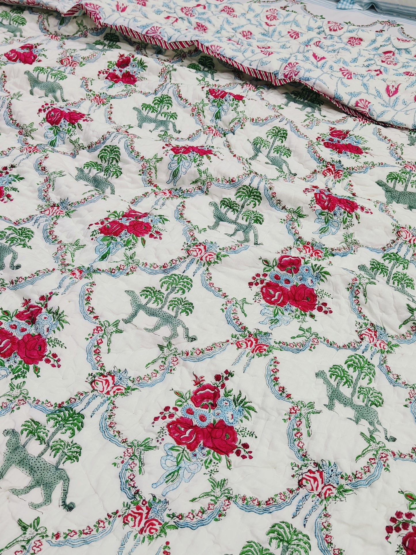 FRESH ARRIVAL Quilts (Double Bed)