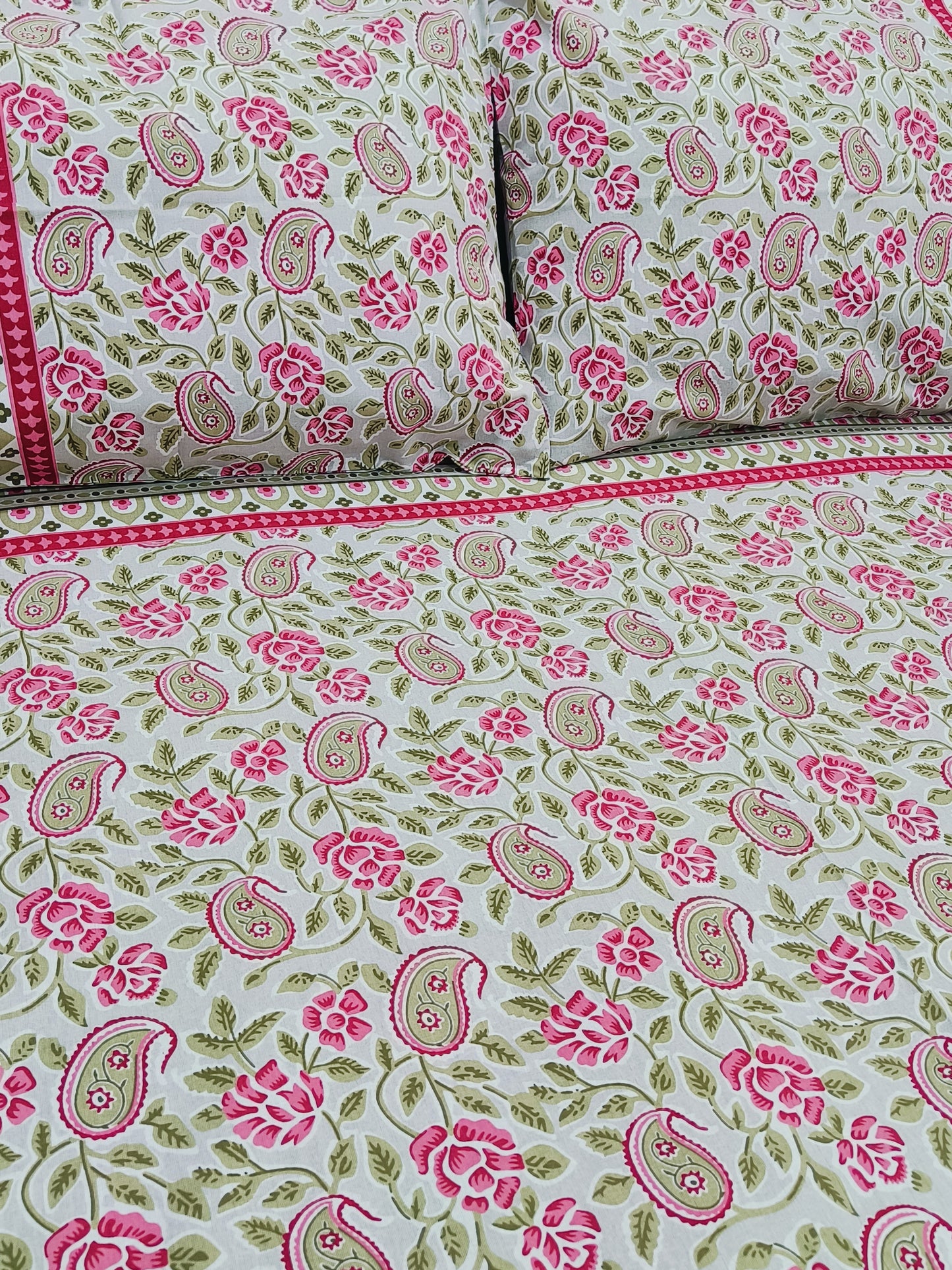 FRESH ARRIVAL! Floral Sadabahaar Bedsheets(Dispatch Time 24 Hours)