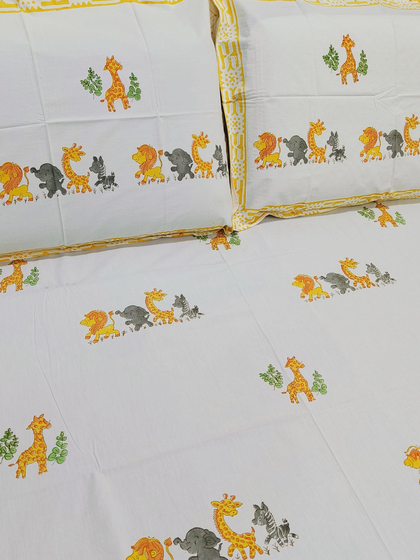 QUEEN Fitted Sheet