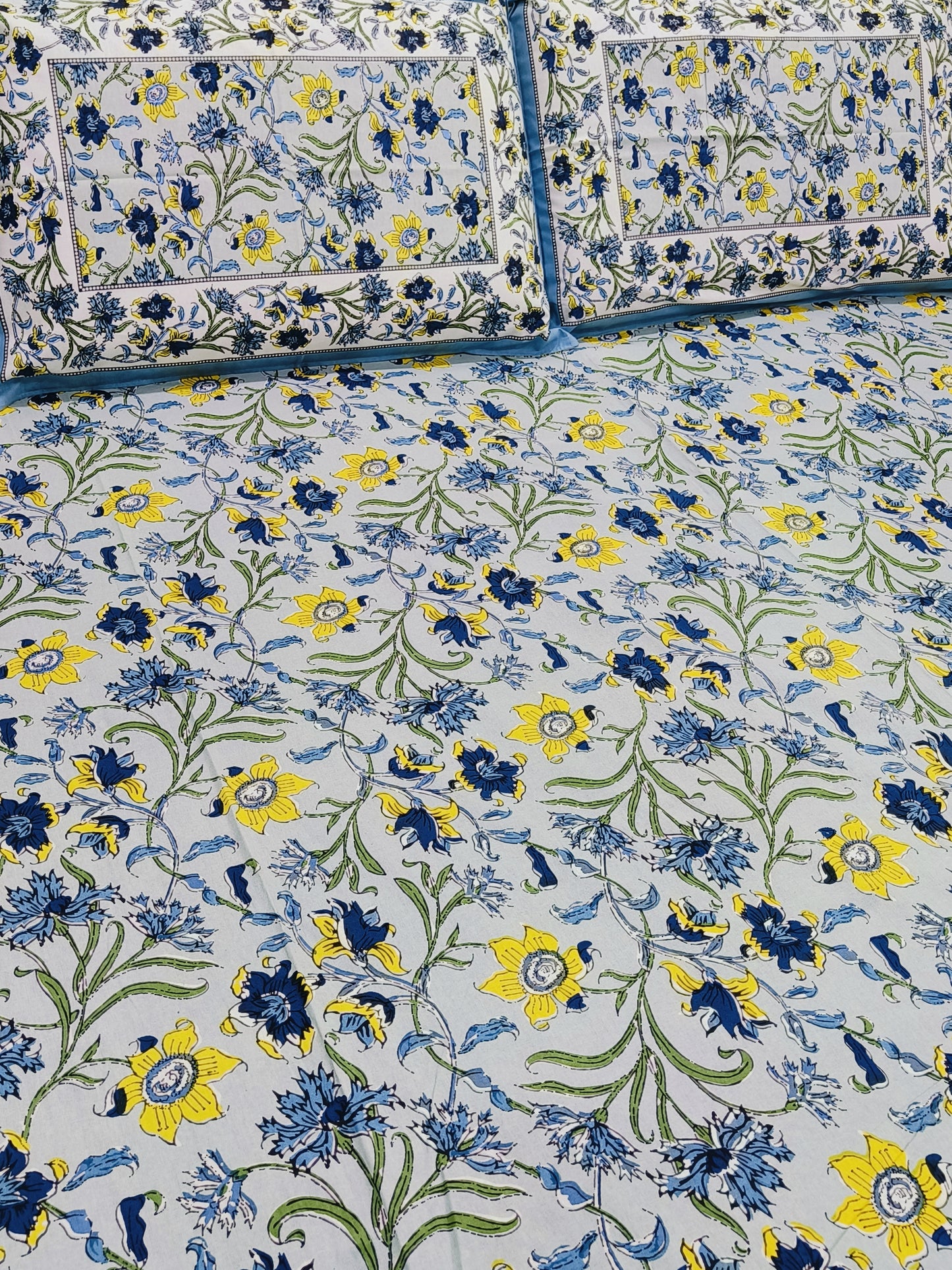FRESH ARRIVAL! Floral Sadabahaar Bedsheets(Dispatch Time 24 Hours)