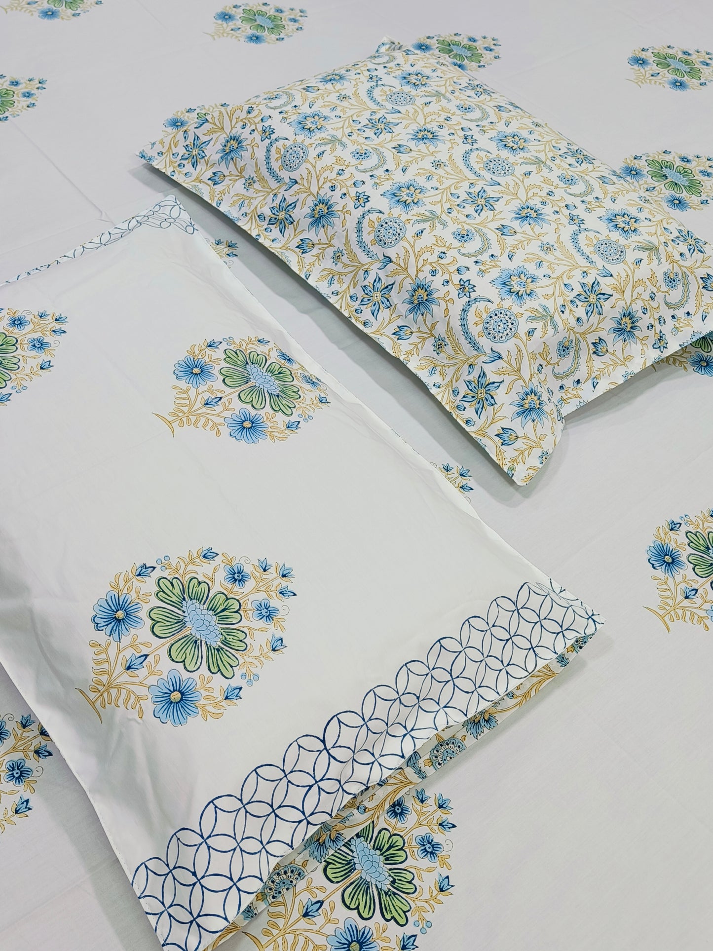 QUEEN Fitted Sheet