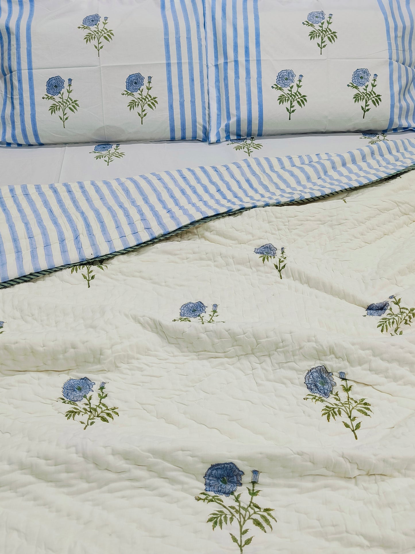 Bedding Sets with Quilts