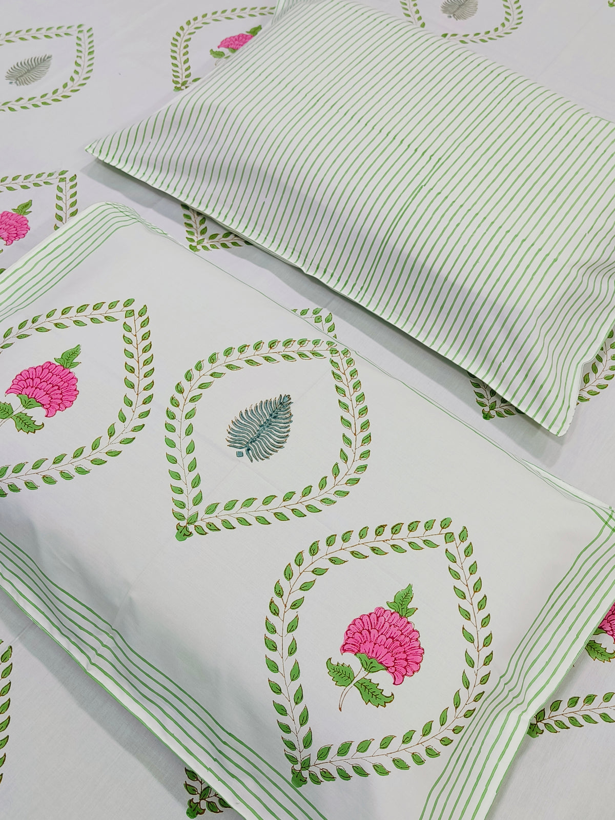 QUEEN Fitted Sheet