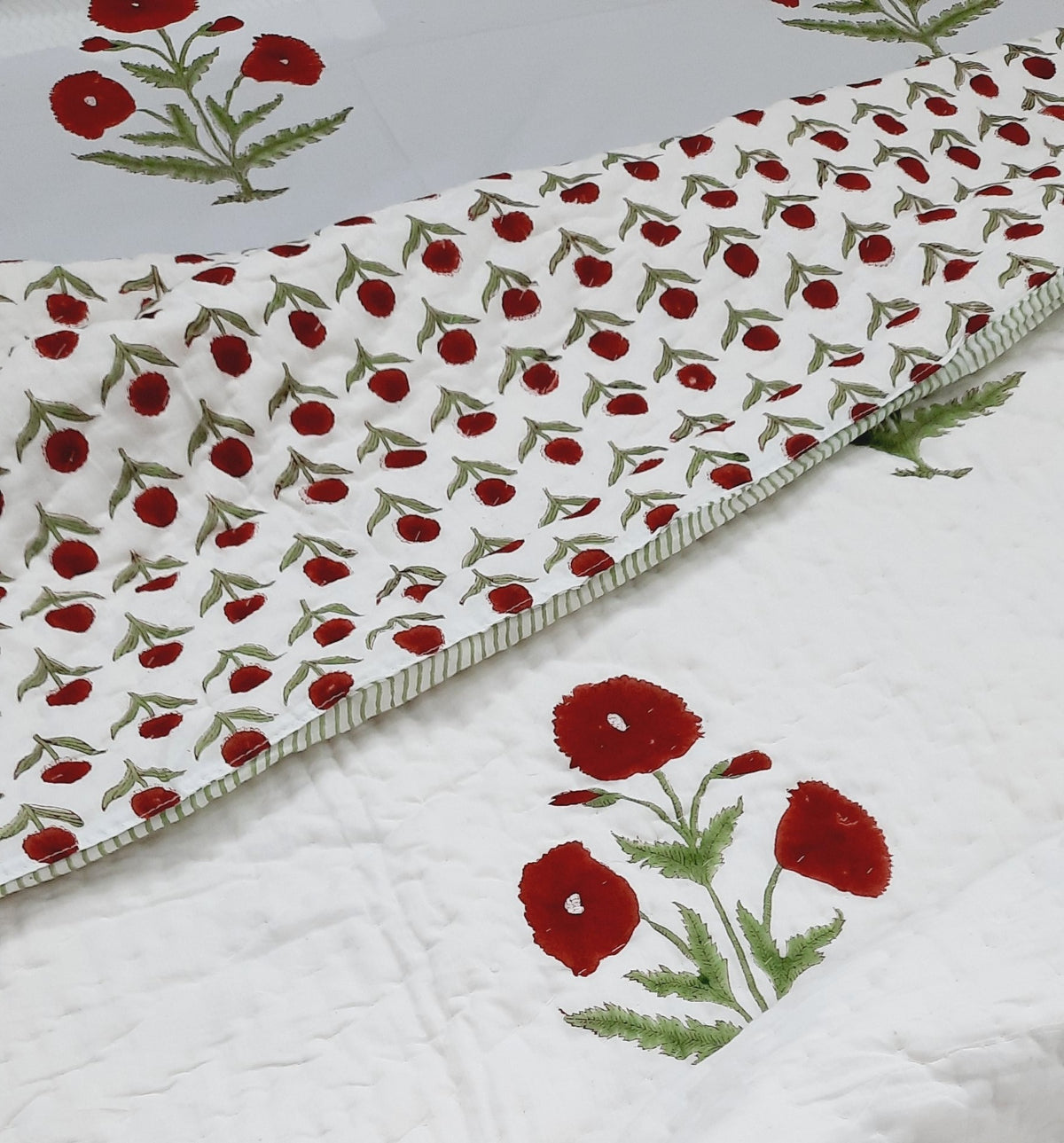 Bedding Sets with Quilts