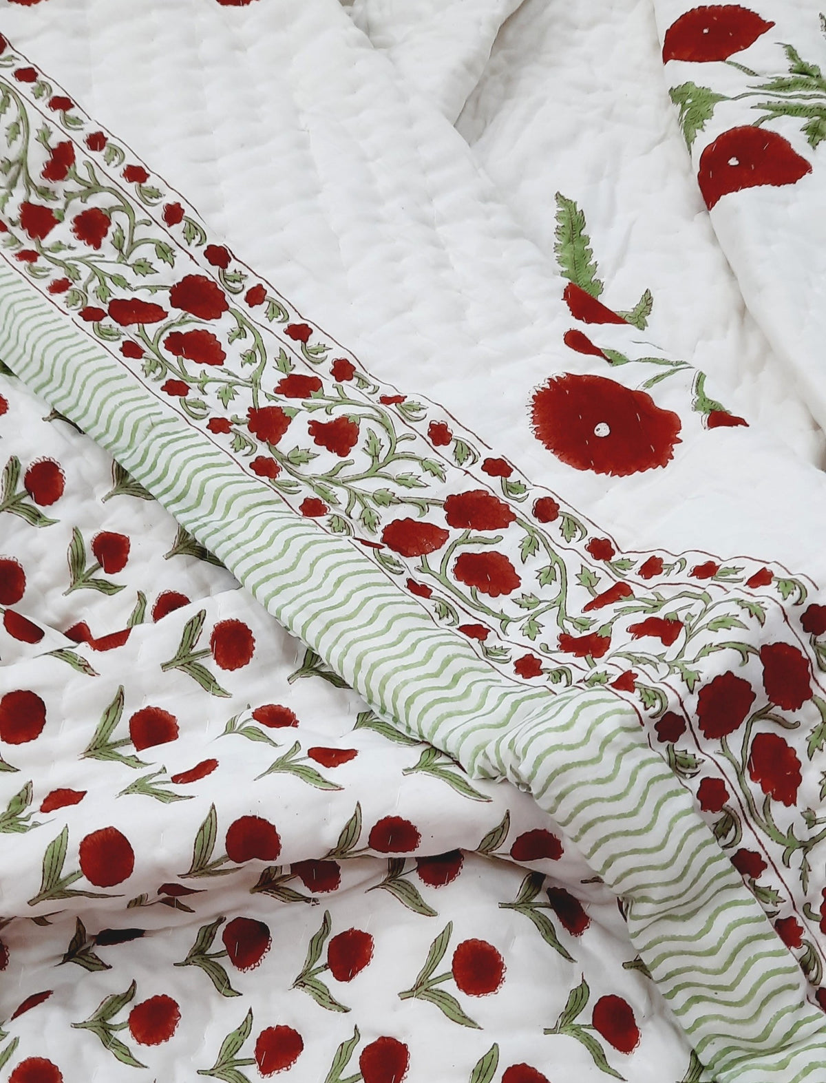 Bedding Sets with Quilts