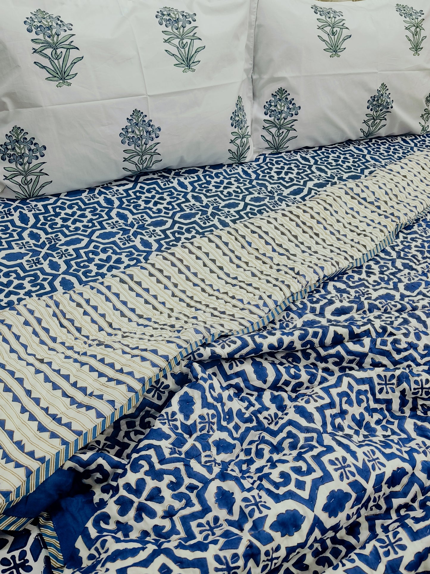 Bedding Sets with Quilts