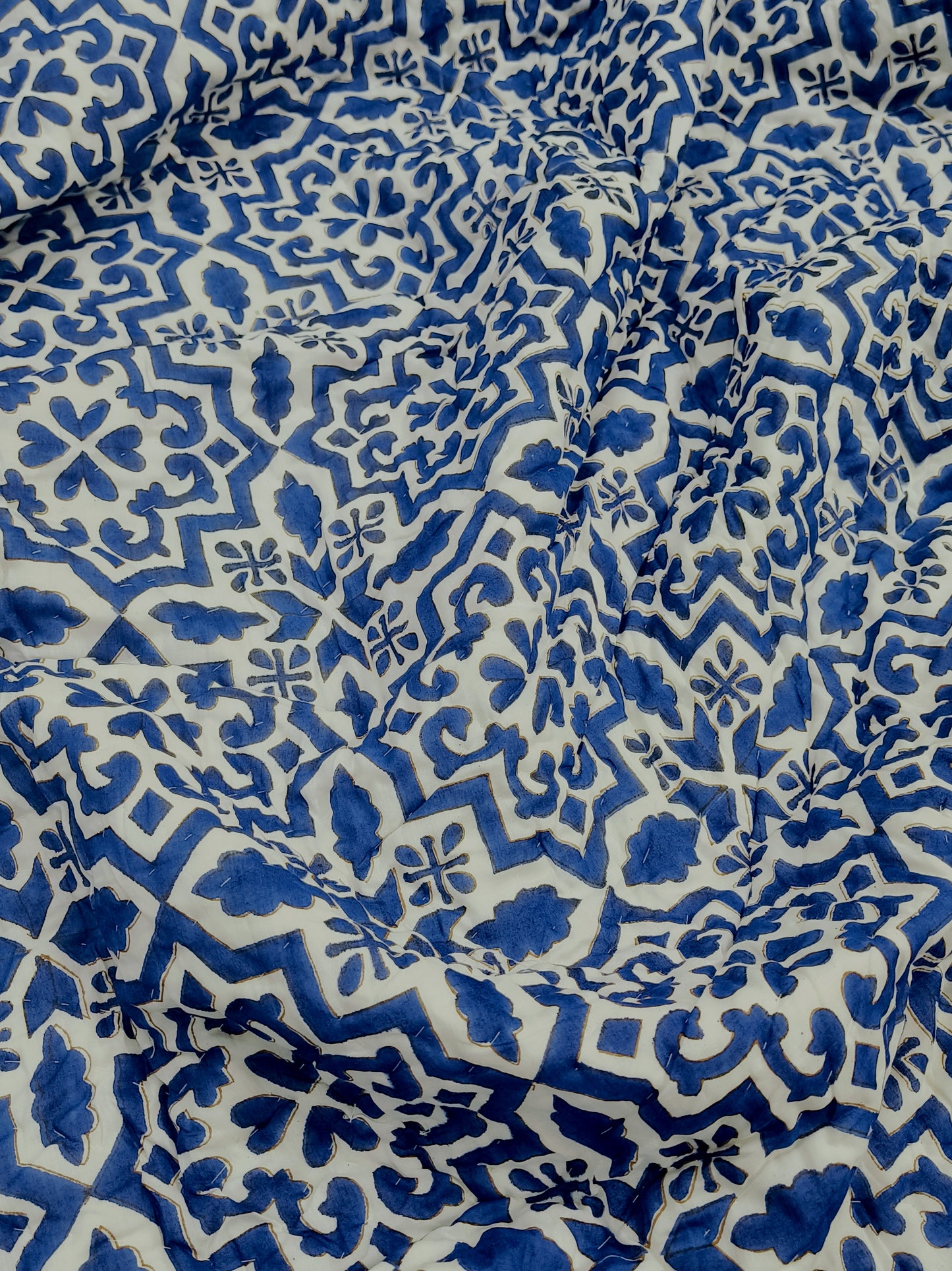 Bedding Sets with Quilts