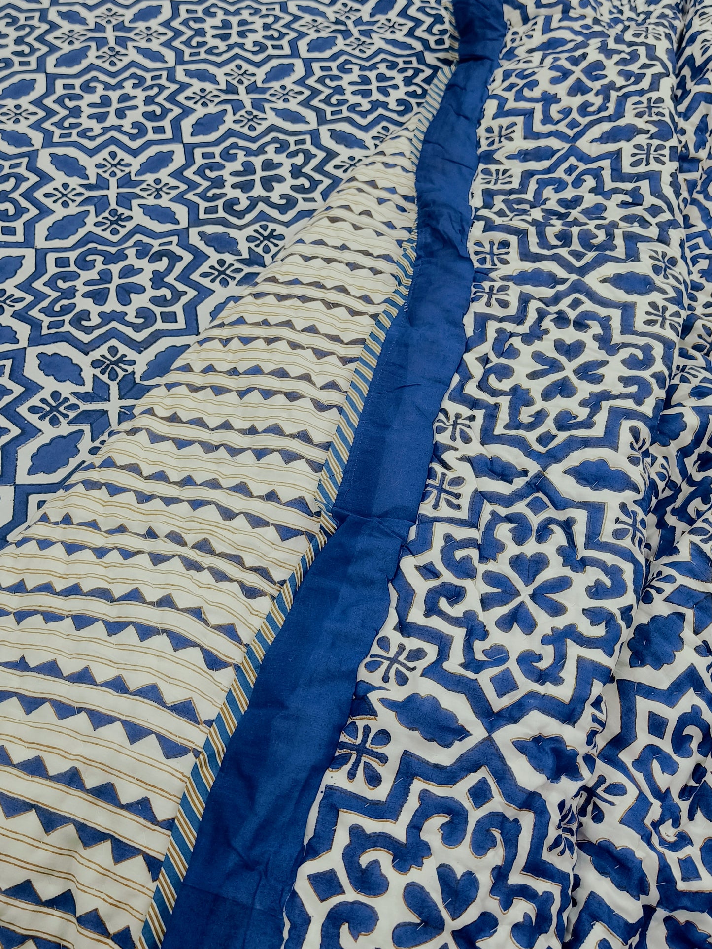 Bedding Sets with Quilts
