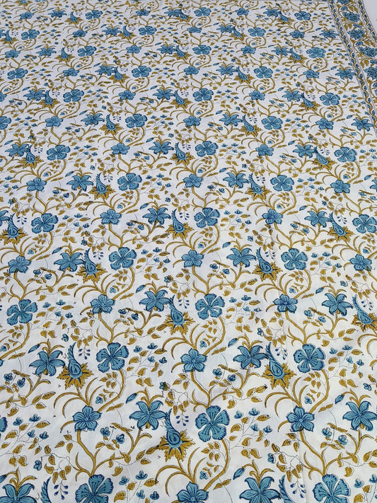 Bedsheet With King Size Pillow Cases