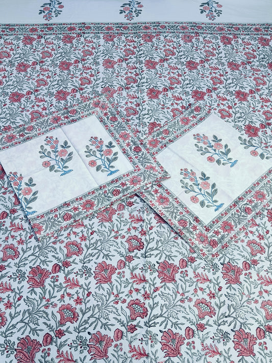 Bedsheet With King Size Pillow Cases
