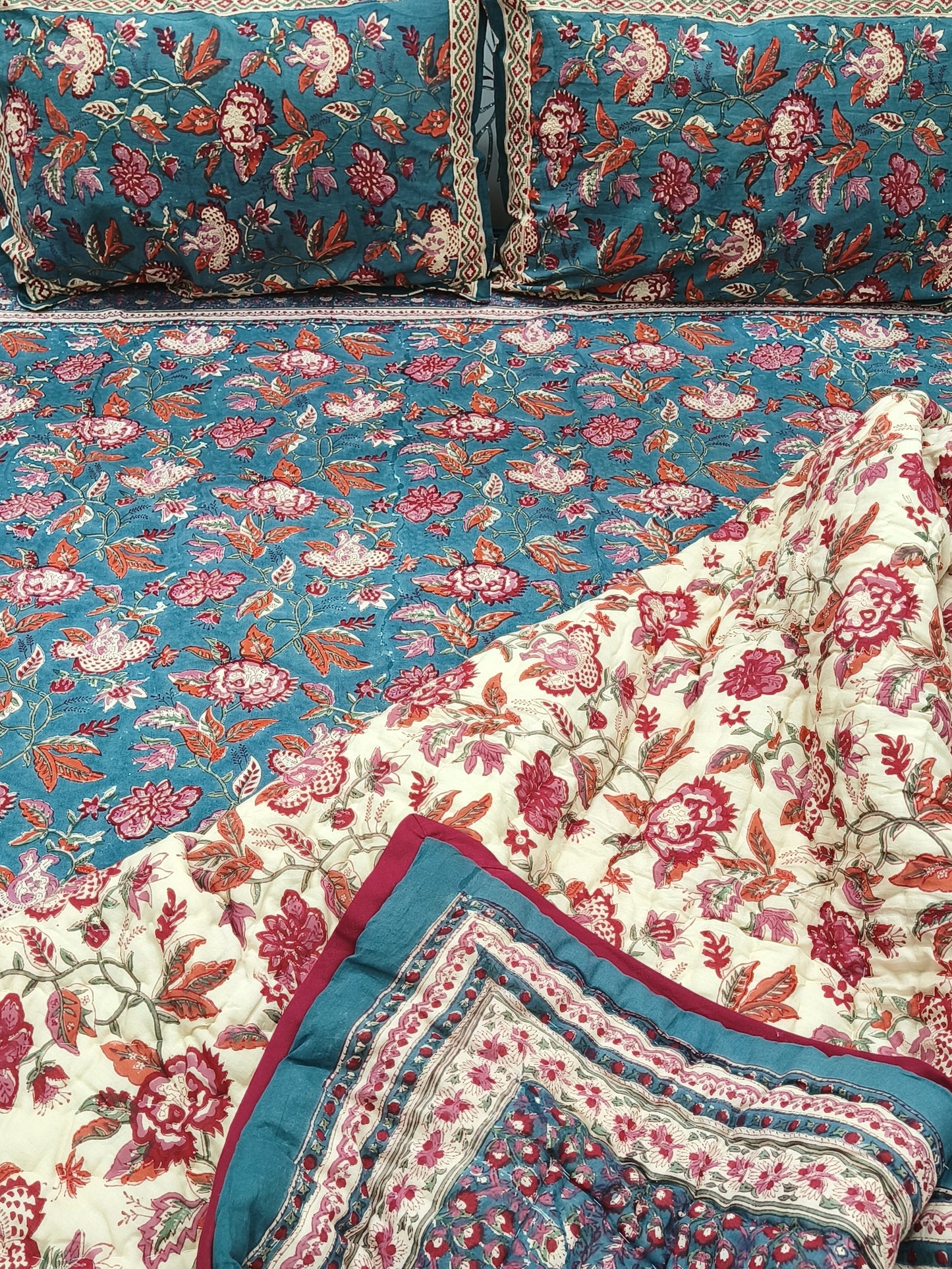 Bedding Sets with Quilts