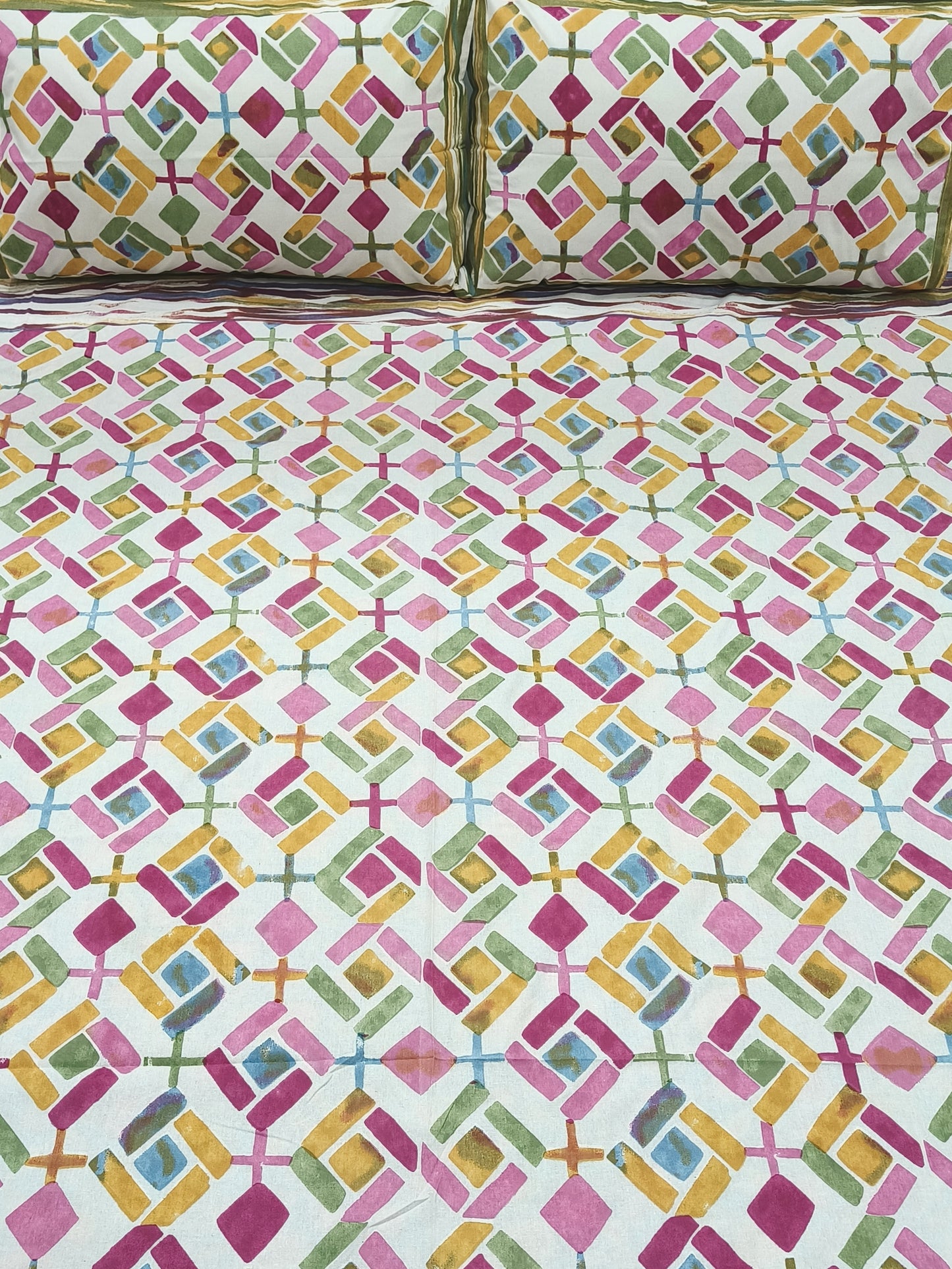 FRESH ARRIVAL Sadabahaar Bedsheet