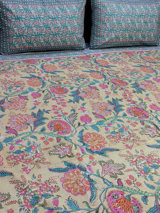 FRESH ARRIVALS Gulbahaar King Size Bedsheets