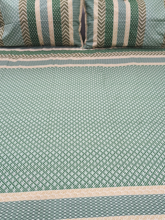 FRESH ARRIVAL Gulbahaar King Size Bedsheet