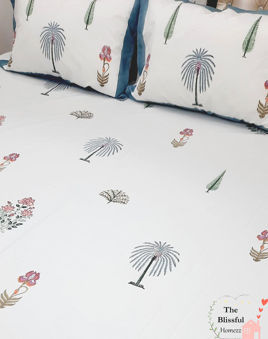 Bedsheet With King Size Pillow Cases