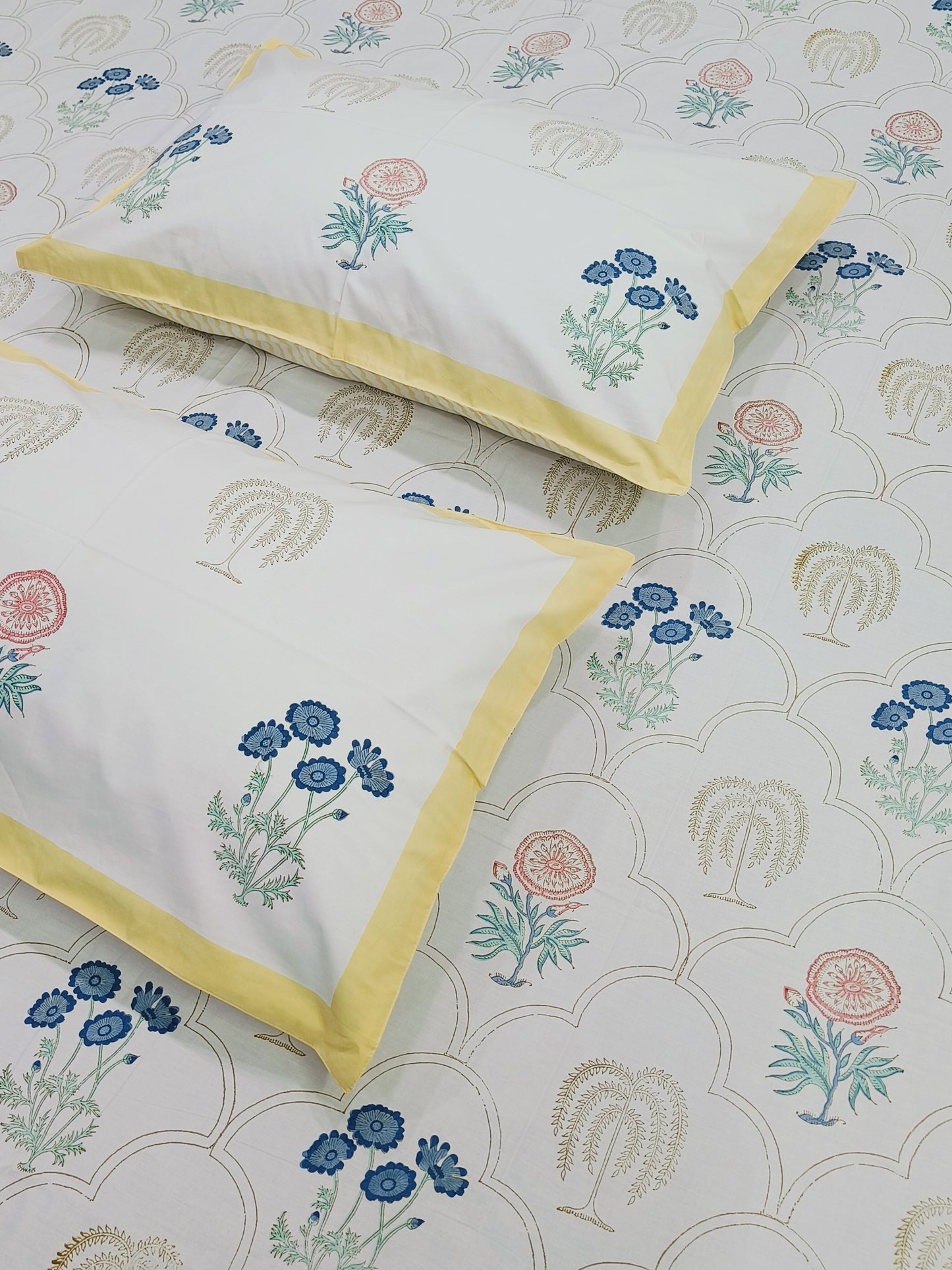 FRESH ARRIVAL Handblock Printed Premium Bedsheets(Dispatch Time 24 Hours)