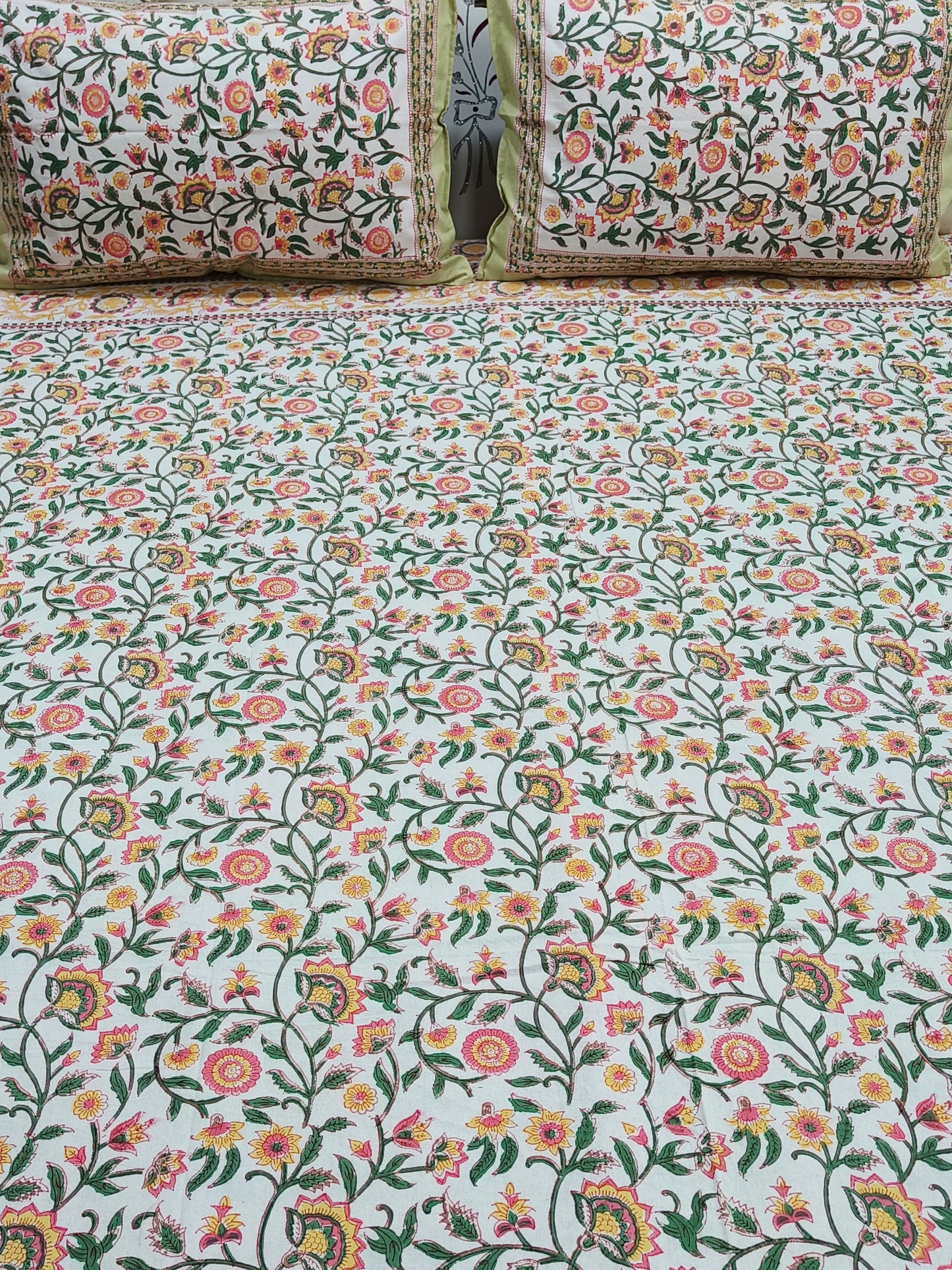 FRESH ARRIVAL Handblock Printed Premium Bedsheets