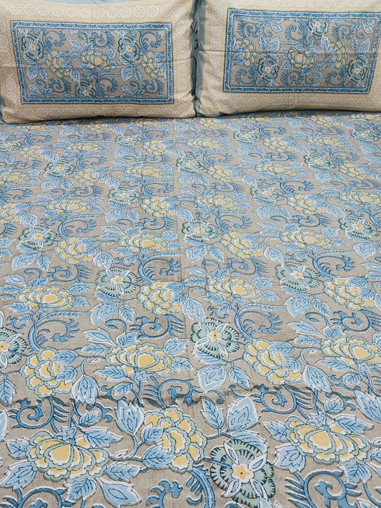 Bedsheet With King Size Pillow Cases