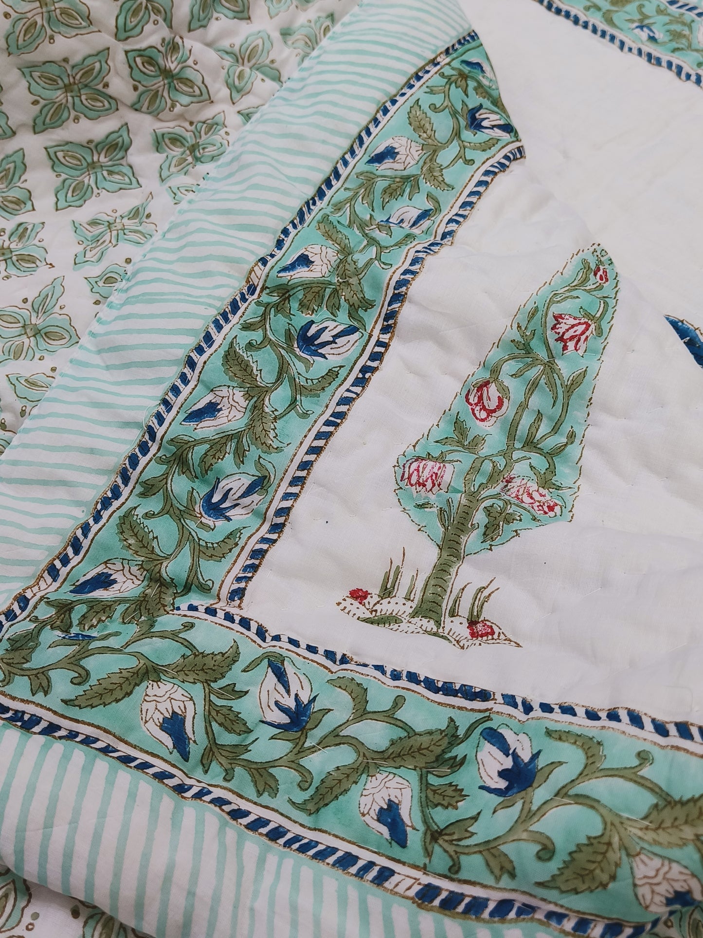 FRESH ARRIVAL Single Bed Quilts