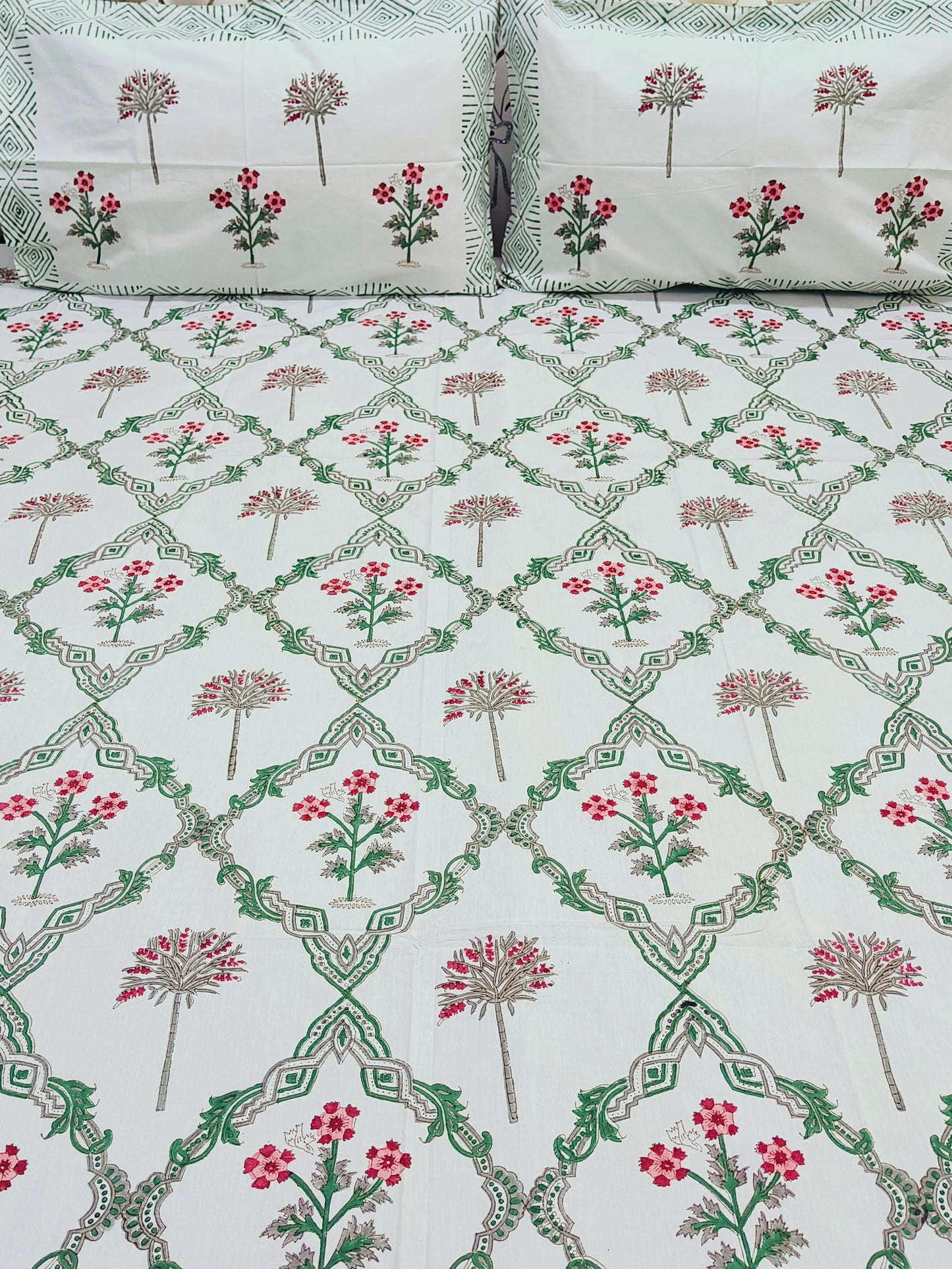 Handblock Printed Premium Bedsheets (Dispatch Time 24 Hours)