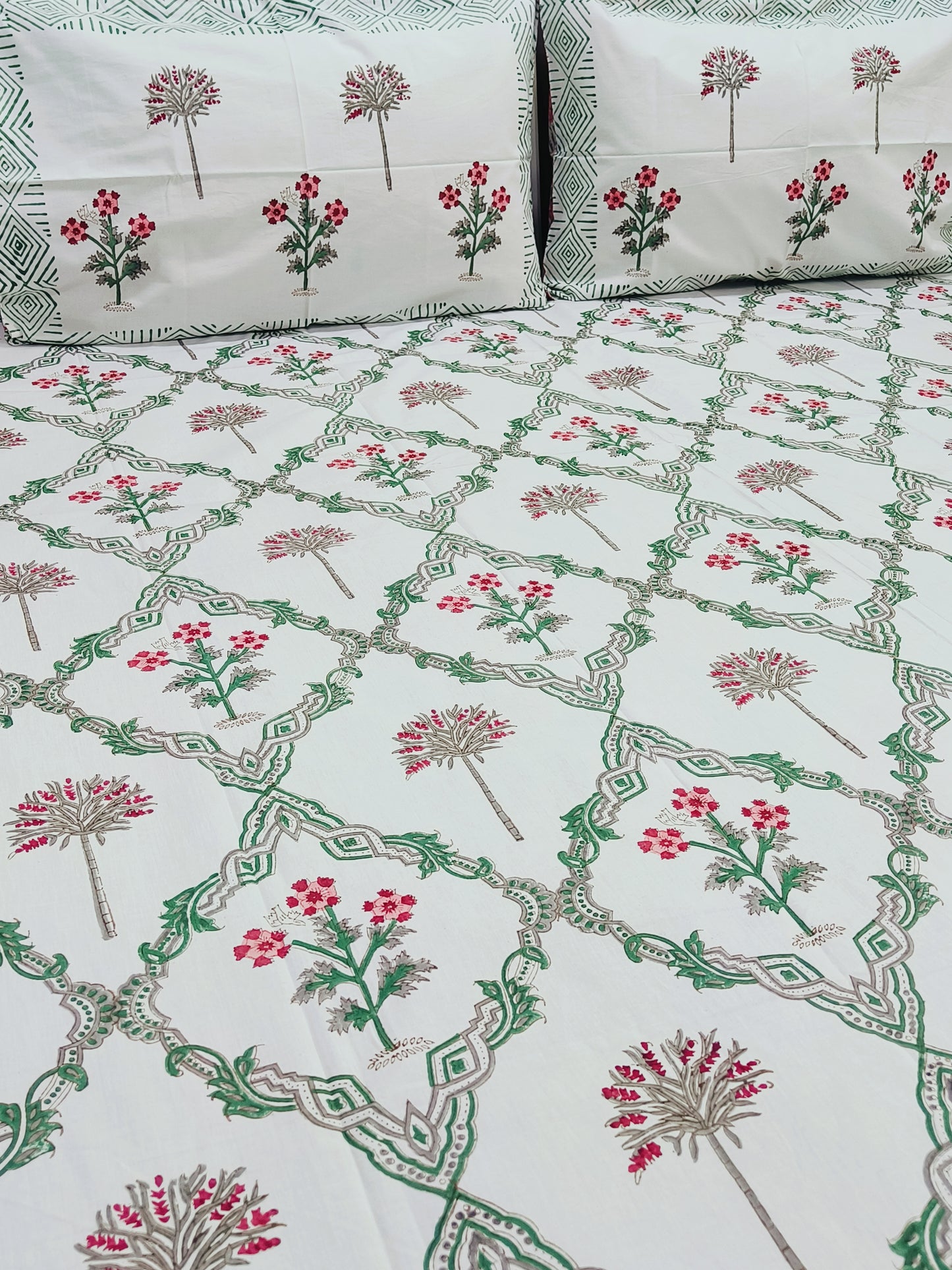 Handblock Printed Premium Bedsheets (Dispatch Time 24 Hours)