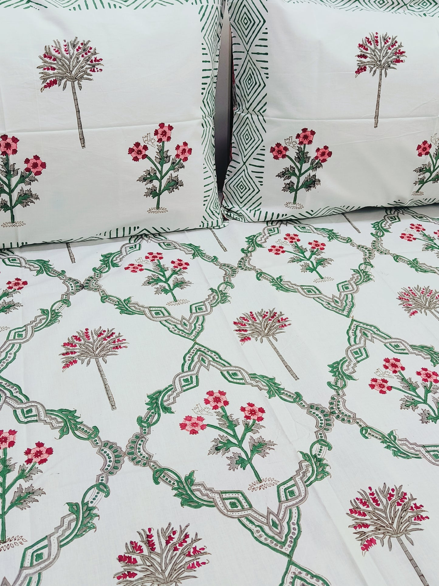 Handblock Printed Premium Bedsheets (Dispatch Time 24 Hours)