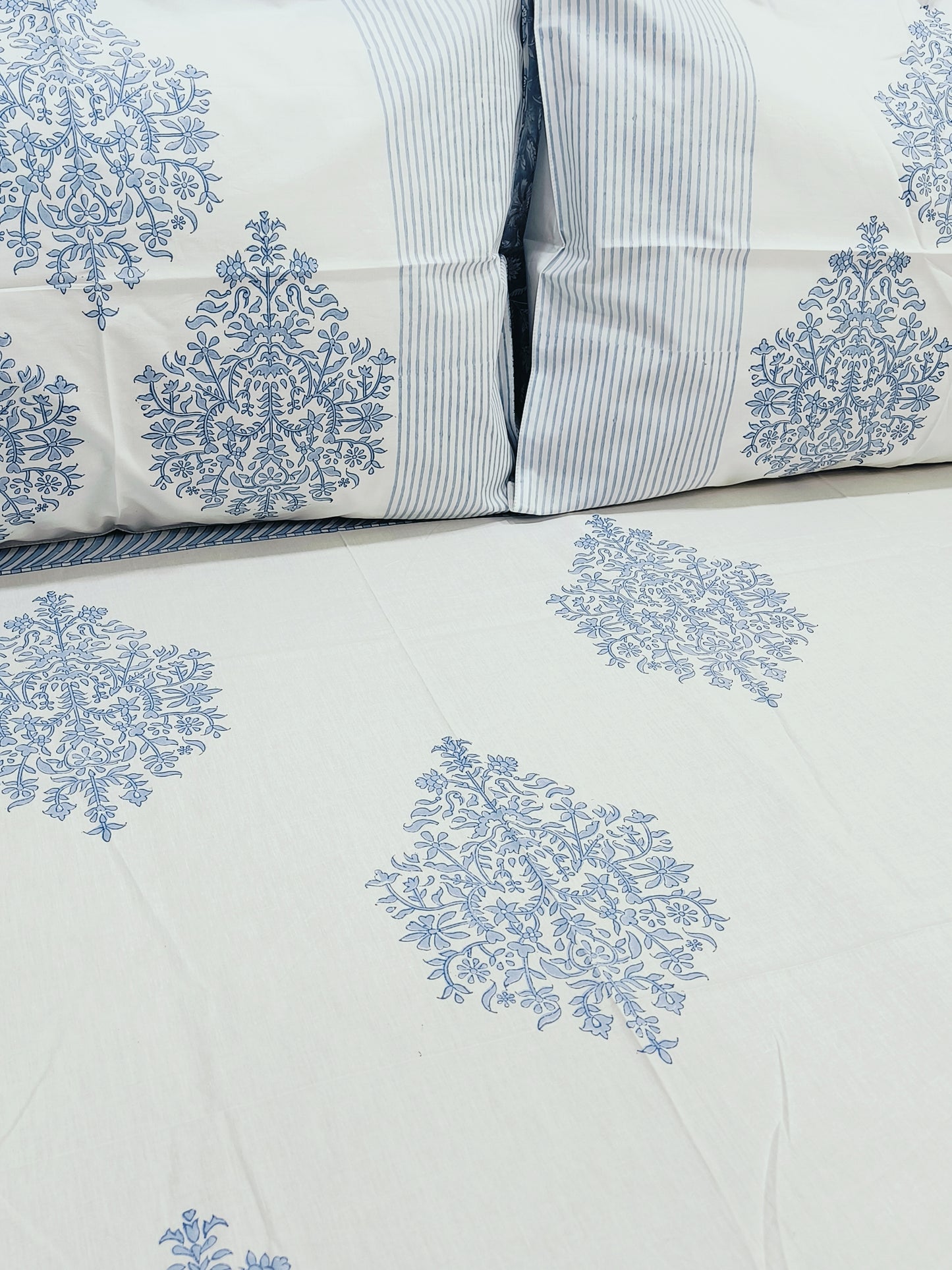 Handblock Printed Premium Bedsheets (Dispatch Time 24 Hours)