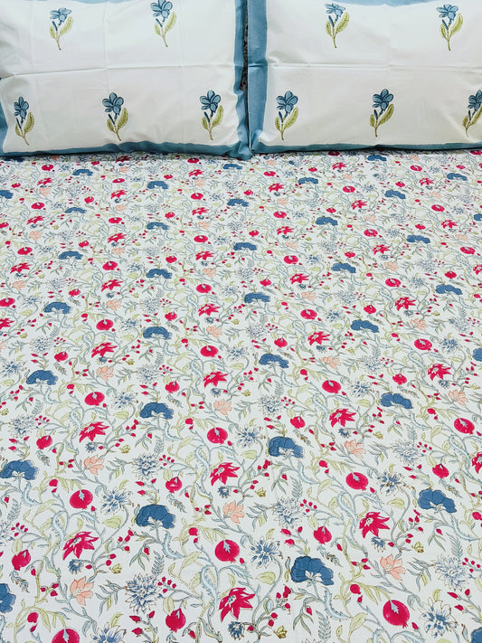 Bedsheet With King Size Pillow Cases