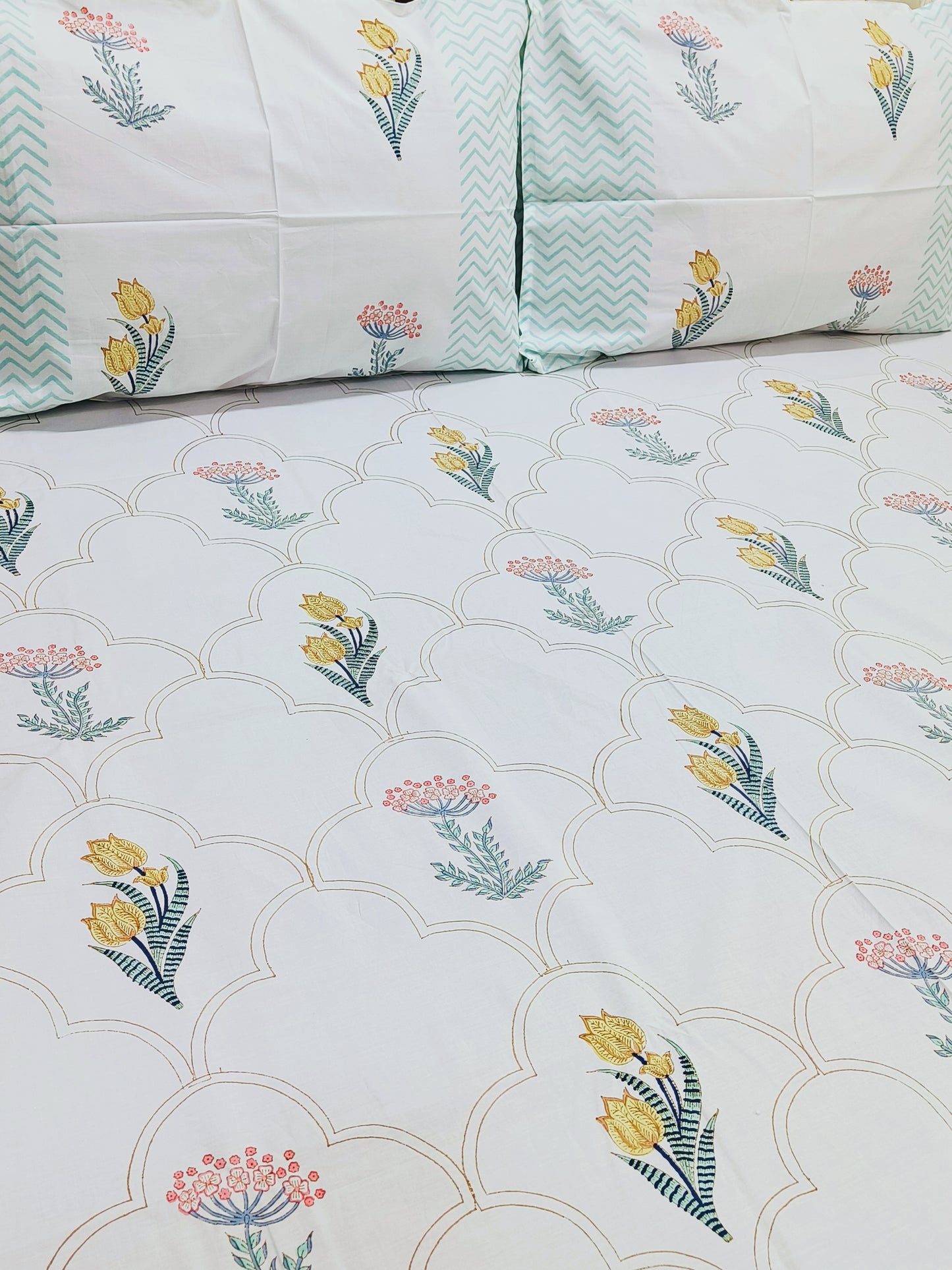 QUEEN Fitted Sheet
