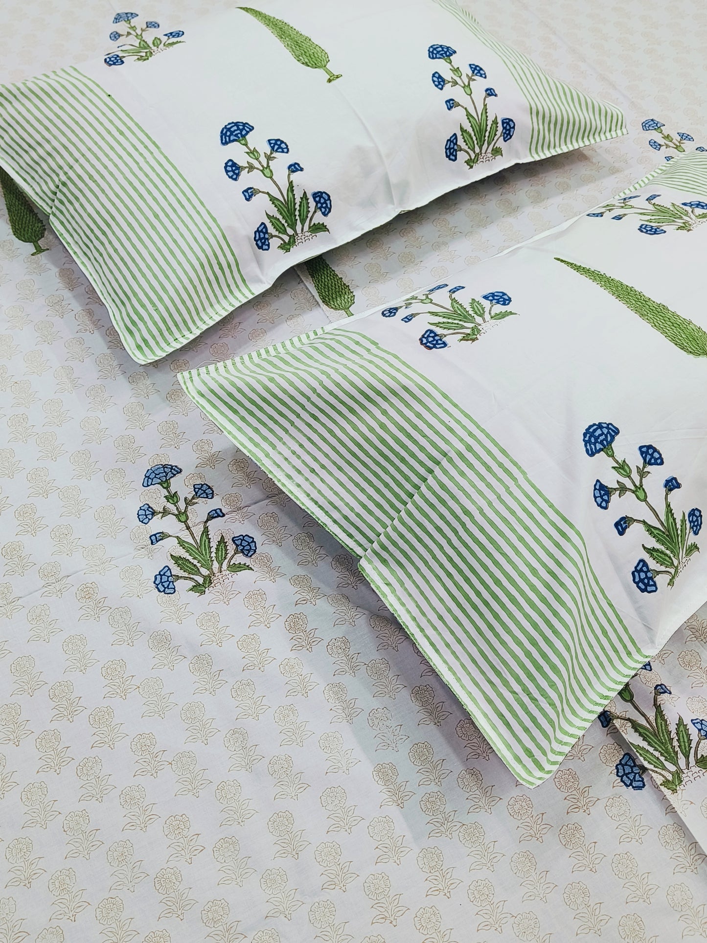 QUEEN Fitted Sheet