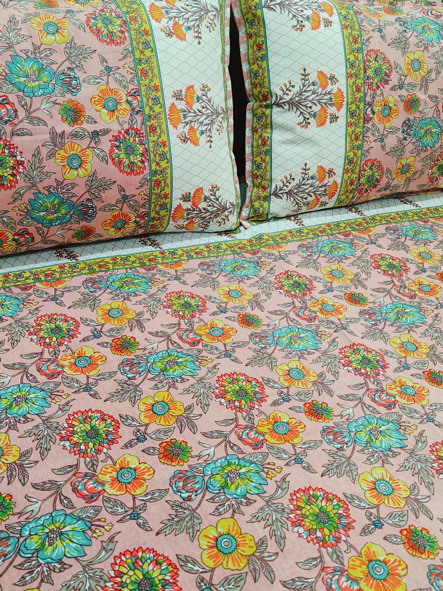 FRESH ARRIVAL! Floral Sadabahaar Bedsheets(Dispatch Time 24 Hours)