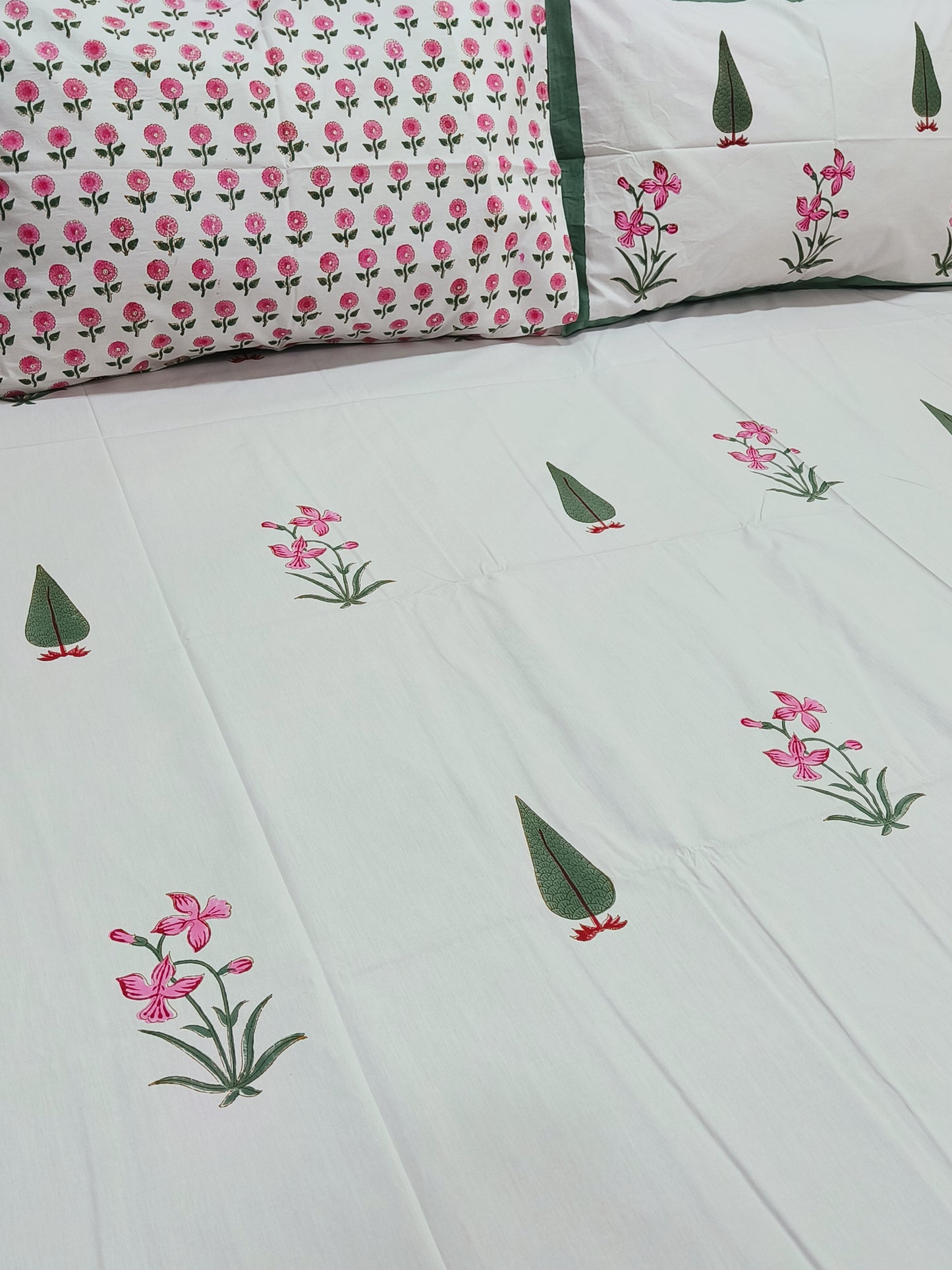 FRESH ARRIVAL Handblock Printed Premium Bedsheets(Dispatch Time 24 Hours)