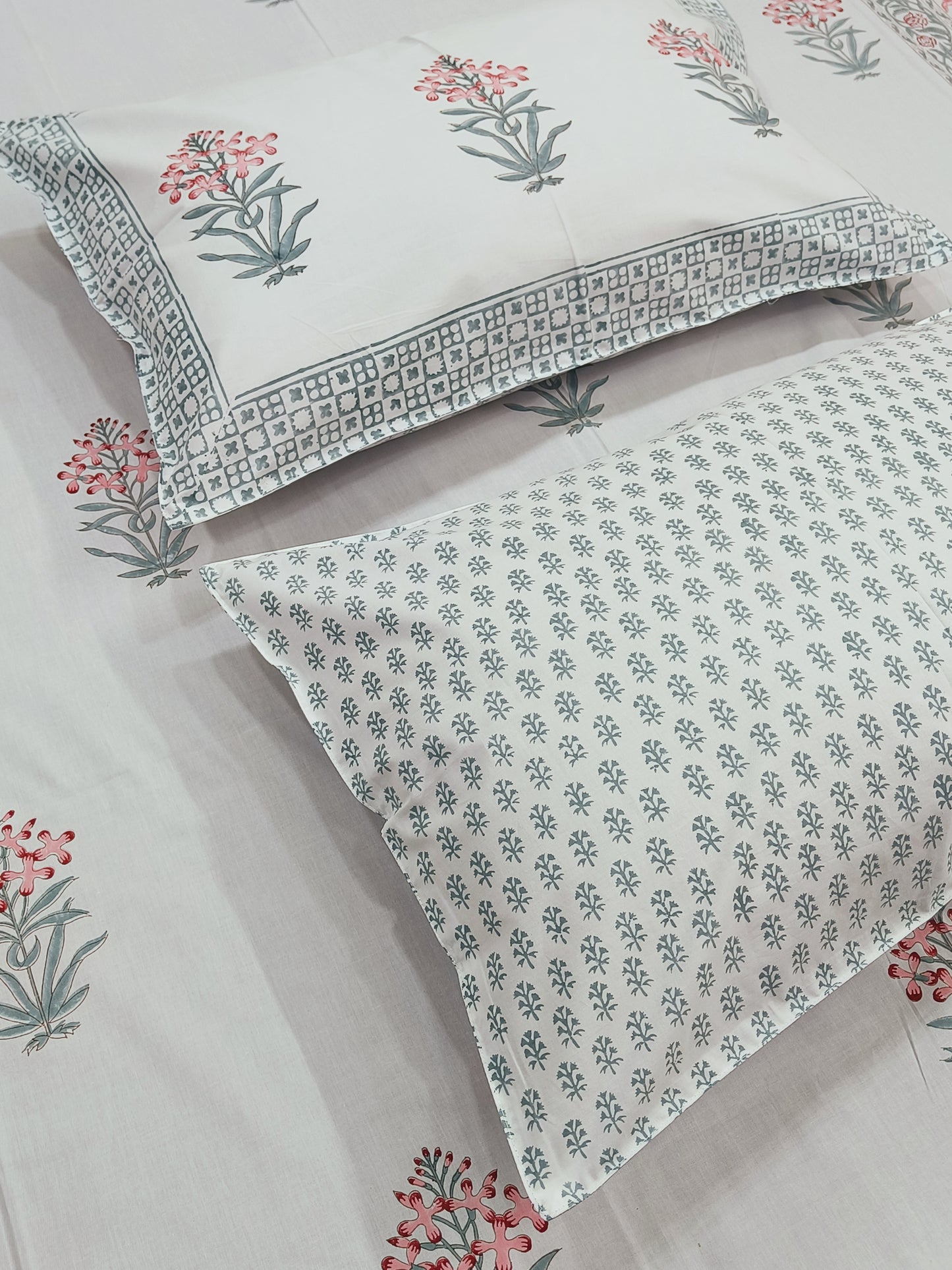 Handblock Printed Premium Bedsheets (Dispatch Time 24 Hours)