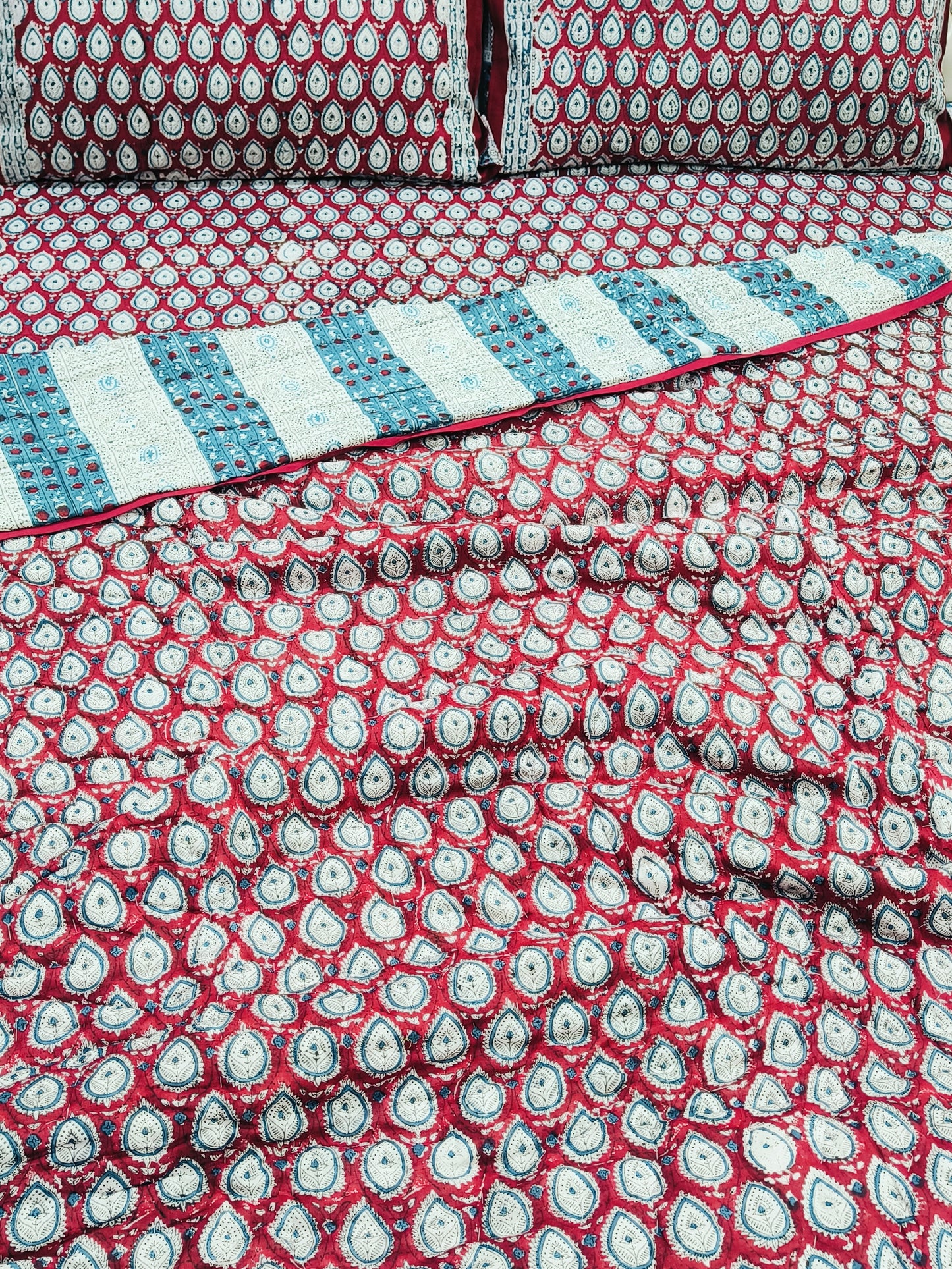 Bedding Sets with Quilts
