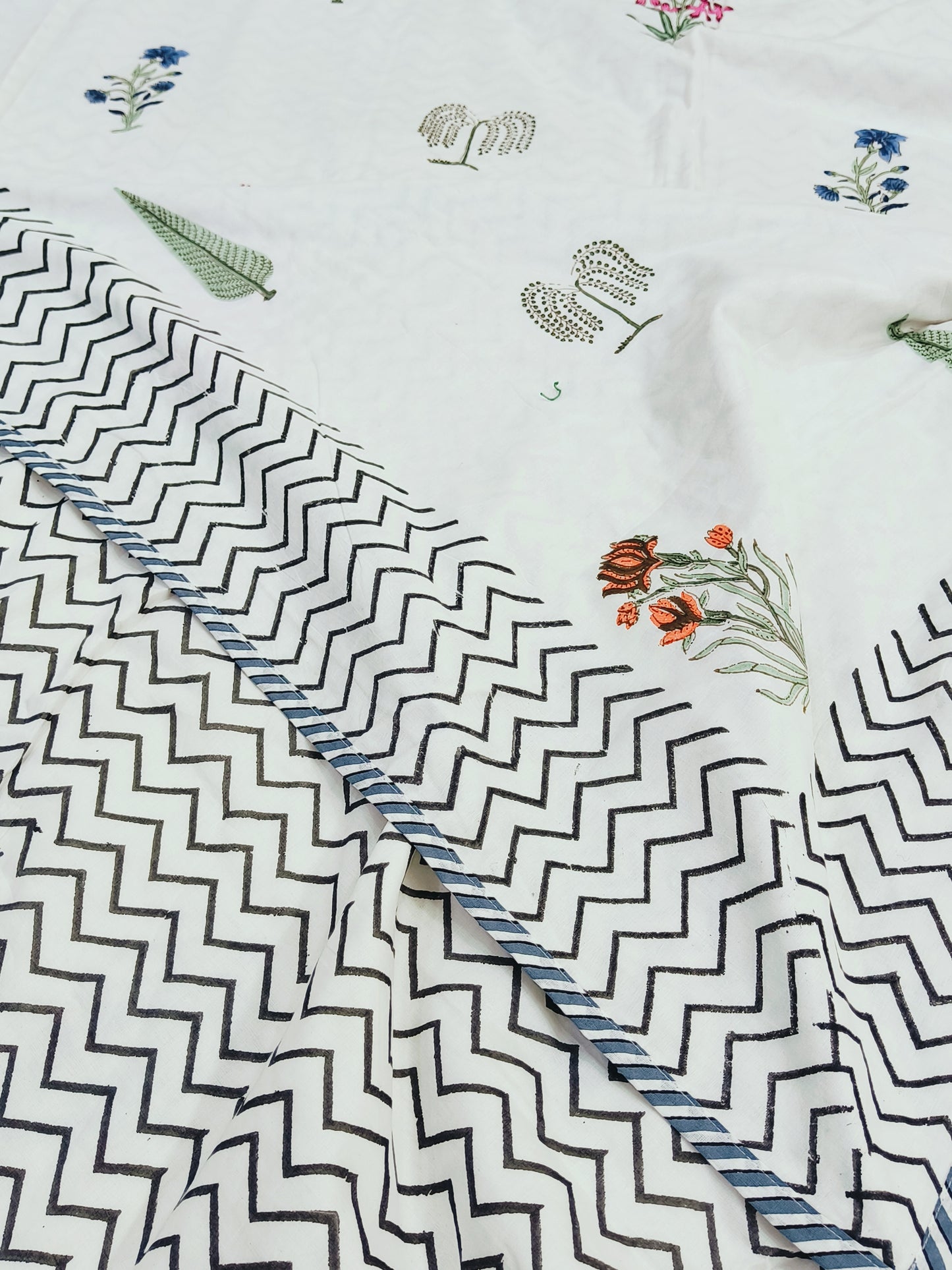 FRESH ARRIVAL Handblock Printed Premium Double Bed Dohars