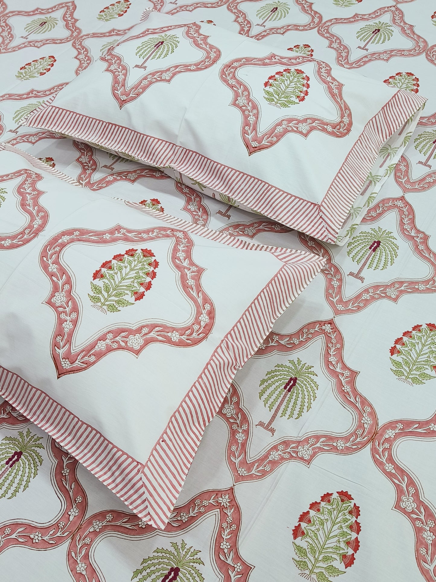 FRESH ARRIVAL Handblock Printed Premium Bedsheets(Dispatch Time 24 Hours)