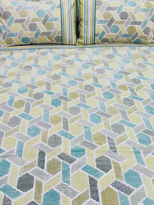 Bedsheet With King Size Pillow Cases