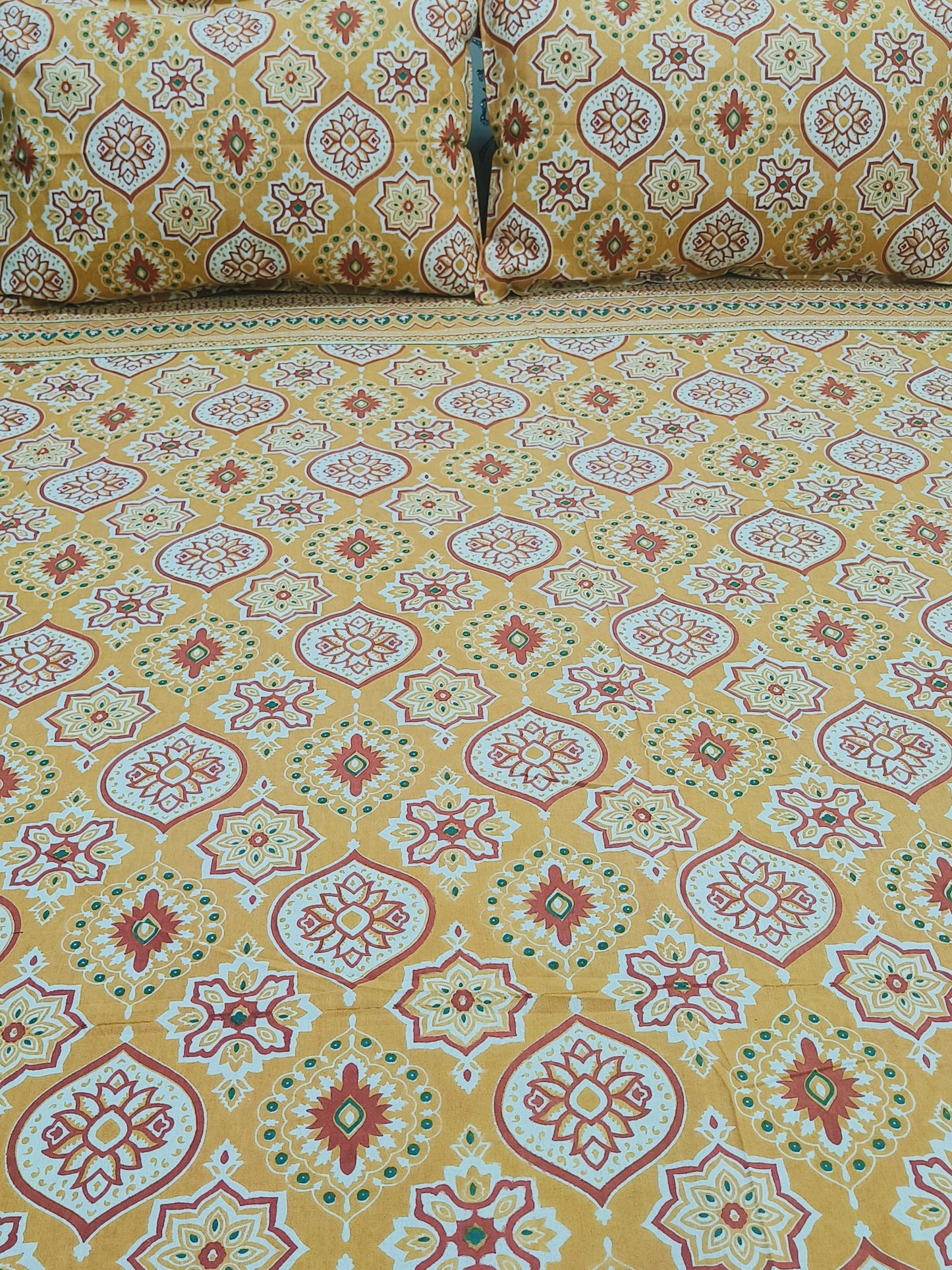 FRESH ARRIVAL! Floral Sadabahaar Bedsheets(Dispatch Time 24 Hours)