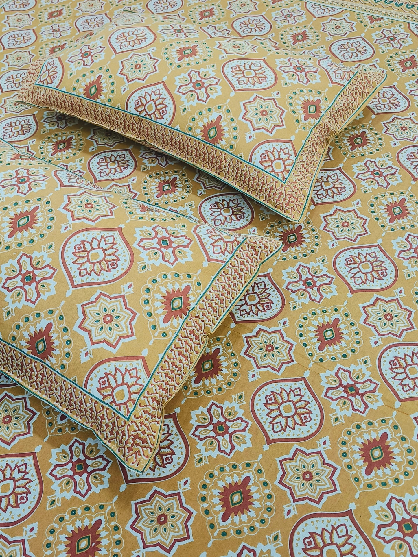 FRESH ARRIVAL! Floral Sadabahaar Bedsheets(Dispatch Time 24 Hours)