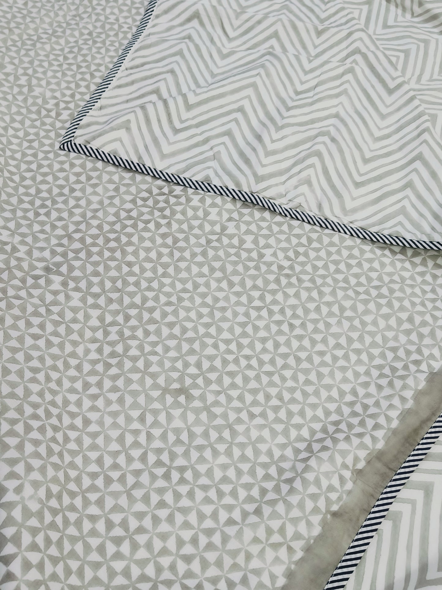 FRESH ARRIVAL Handblock Printed Premium Double Bed Dohars