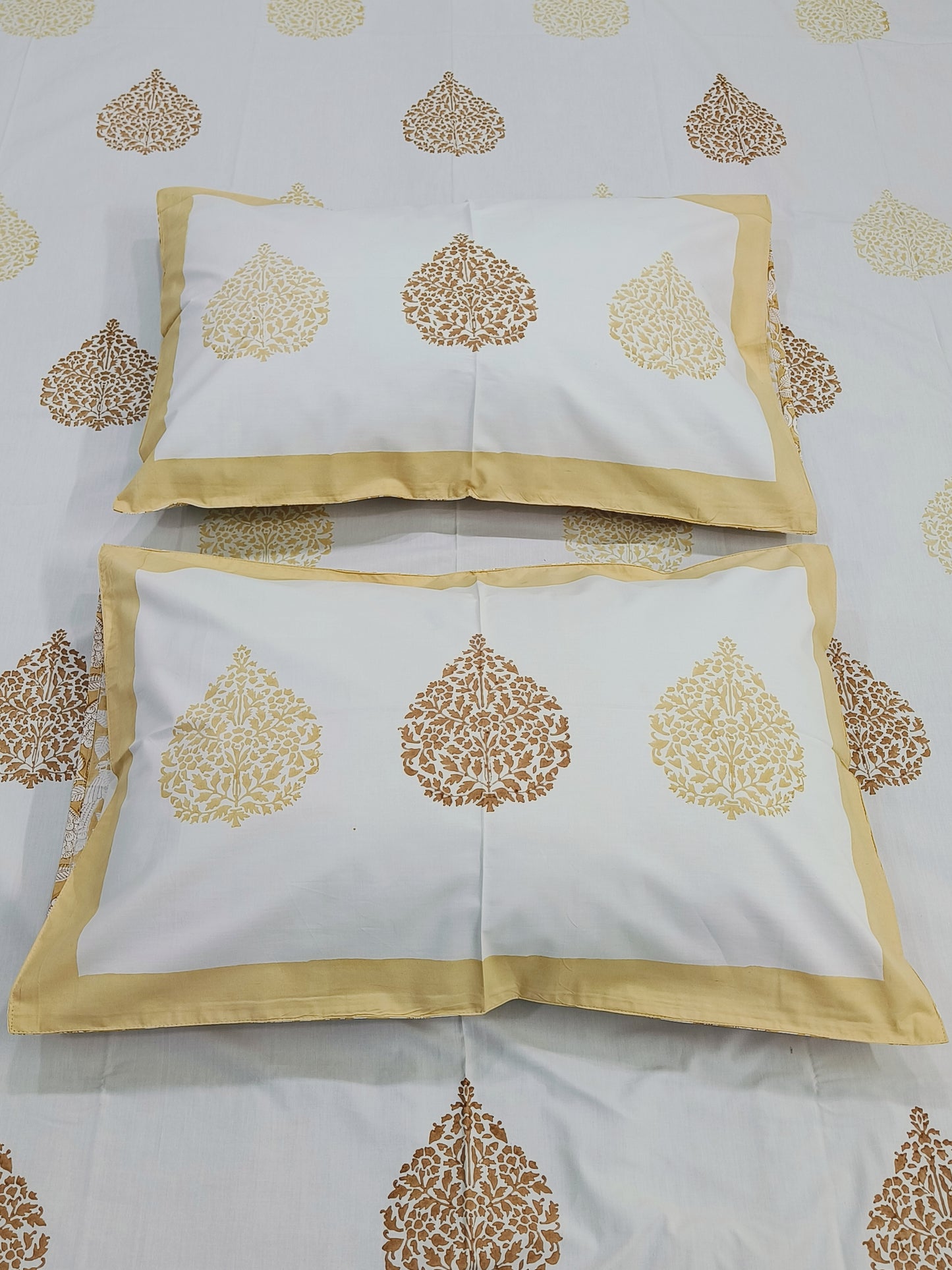 QUEEN Fitted Sheet